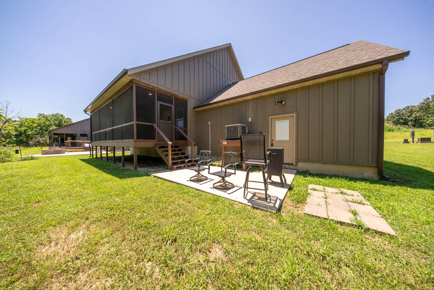 347 Big Trout Trail Property Photo 38