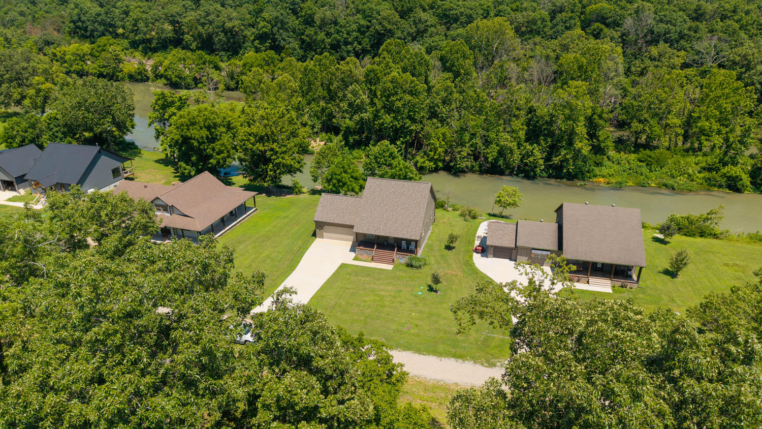347 Big Trout Trail Property Photo 50
