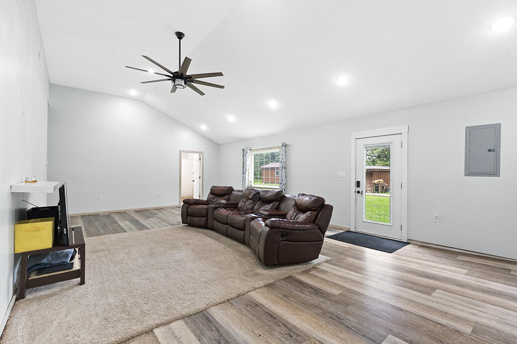 86 North Ranch Road Property Photo 6