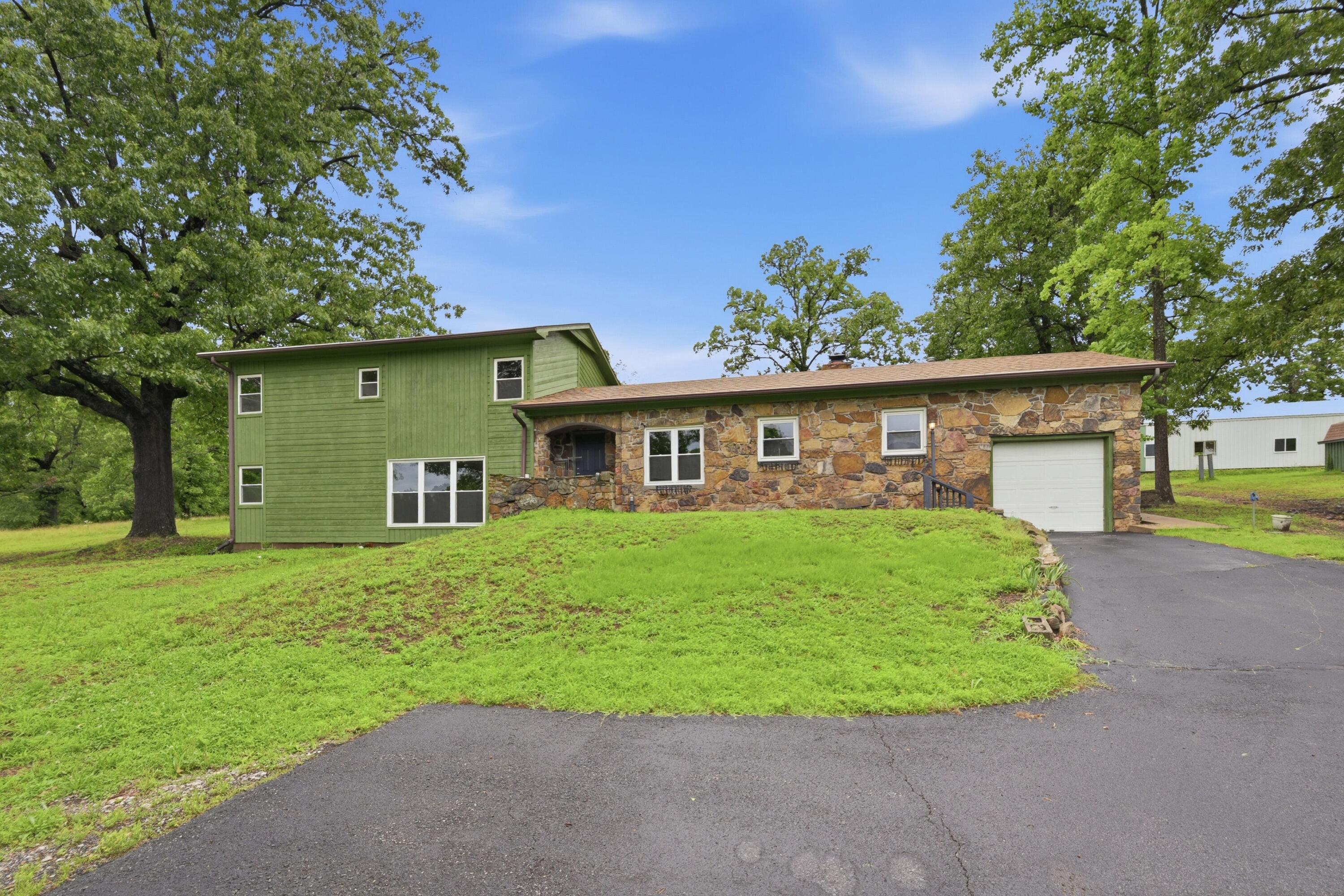 14292 Hwy 43 Property Photo 2