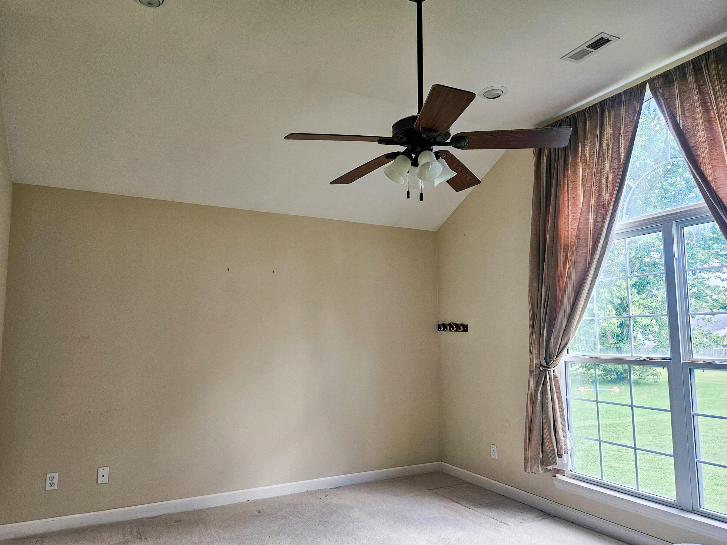 1409 Hockman Street Property Photo 13
