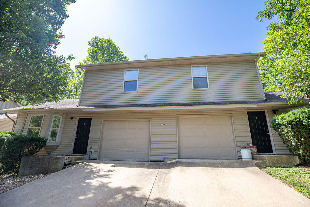 1293 Hillcrest Place A&B