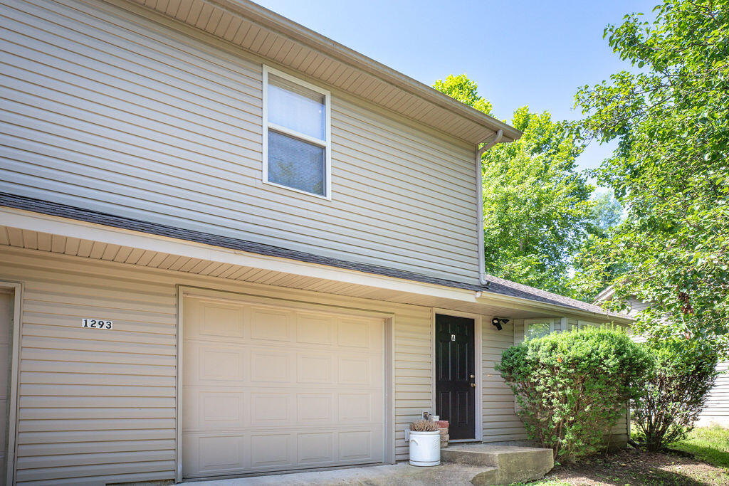 1293 Hillcrest Place A&b Property Photo 20