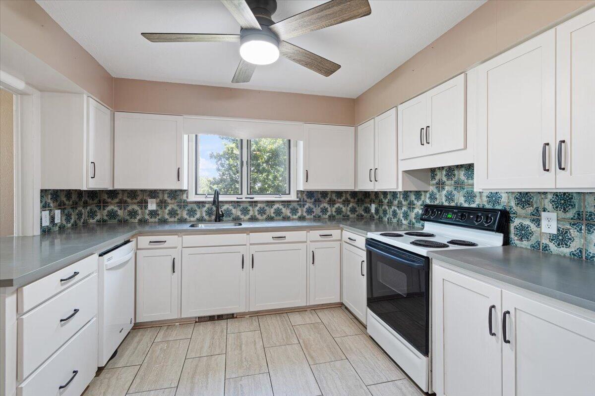 495 Spring Valley Road Property Photo 12