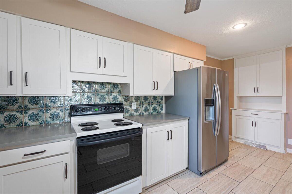 495 Spring Valley Road Property Photo 13