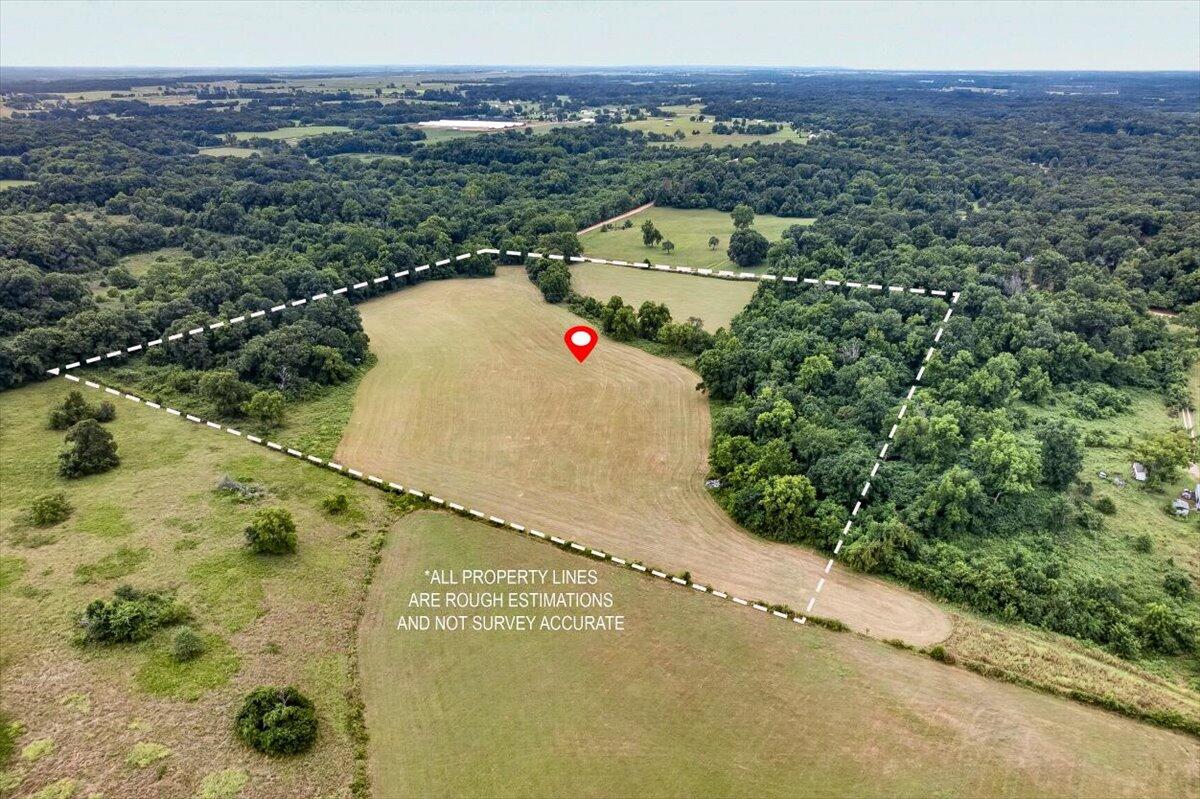 000 Reindeer Road Property Photo 8