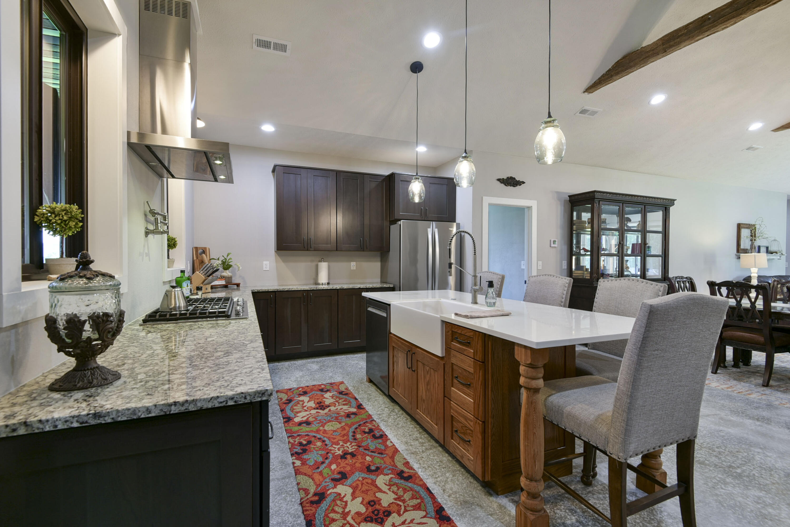 401 Discovery Bay Drive Property Photo 12