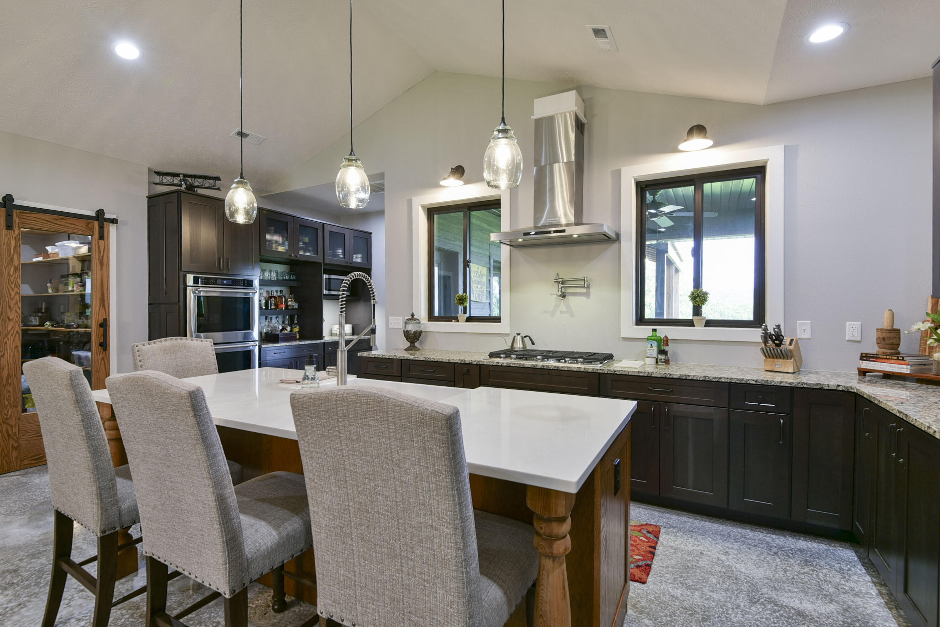 401 Discovery Bay Drive Property Photo 13