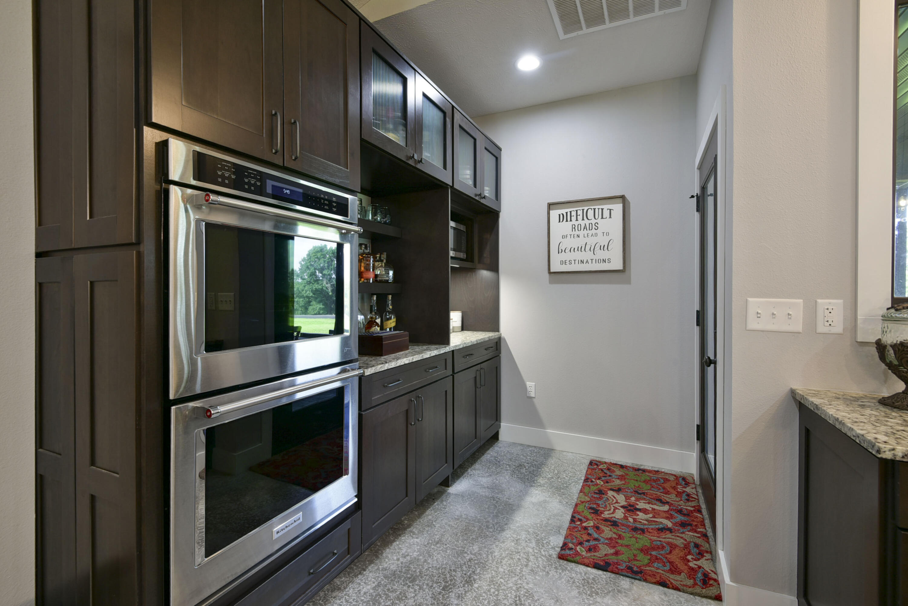 401 Discovery Bay Drive Property Photo 16