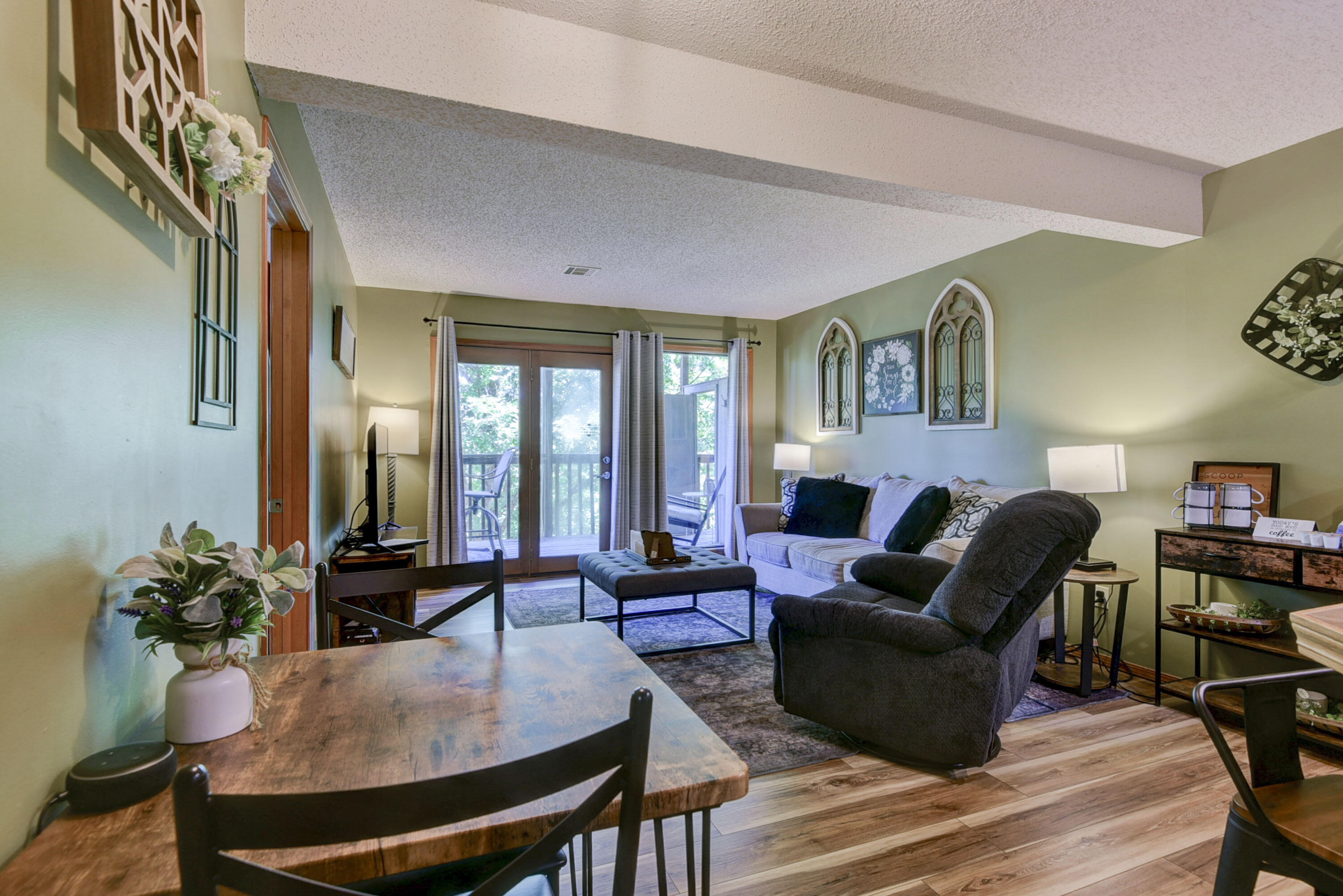 60328052 Property Photo 5