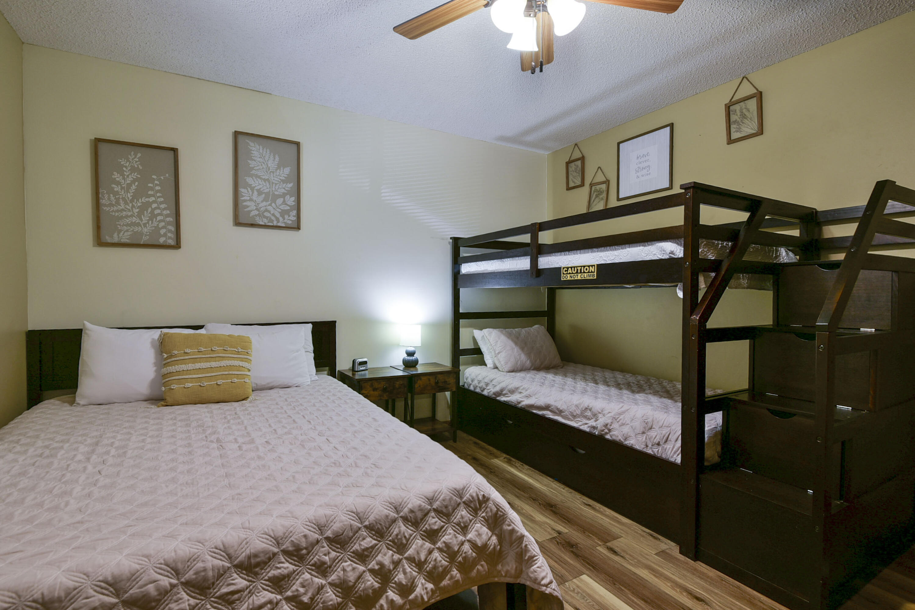60328052 Property Photo 16