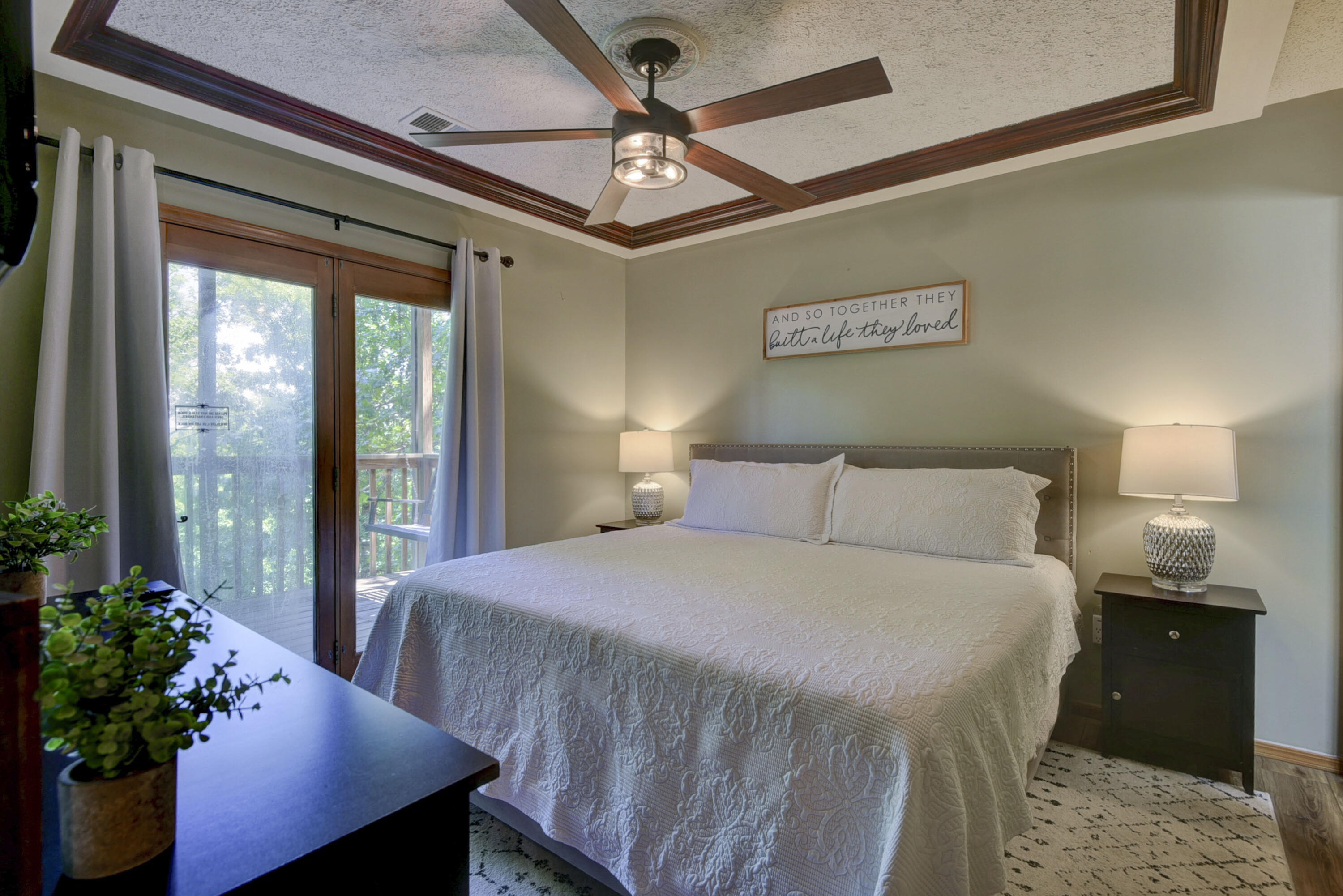 60328052 Property Photo 32