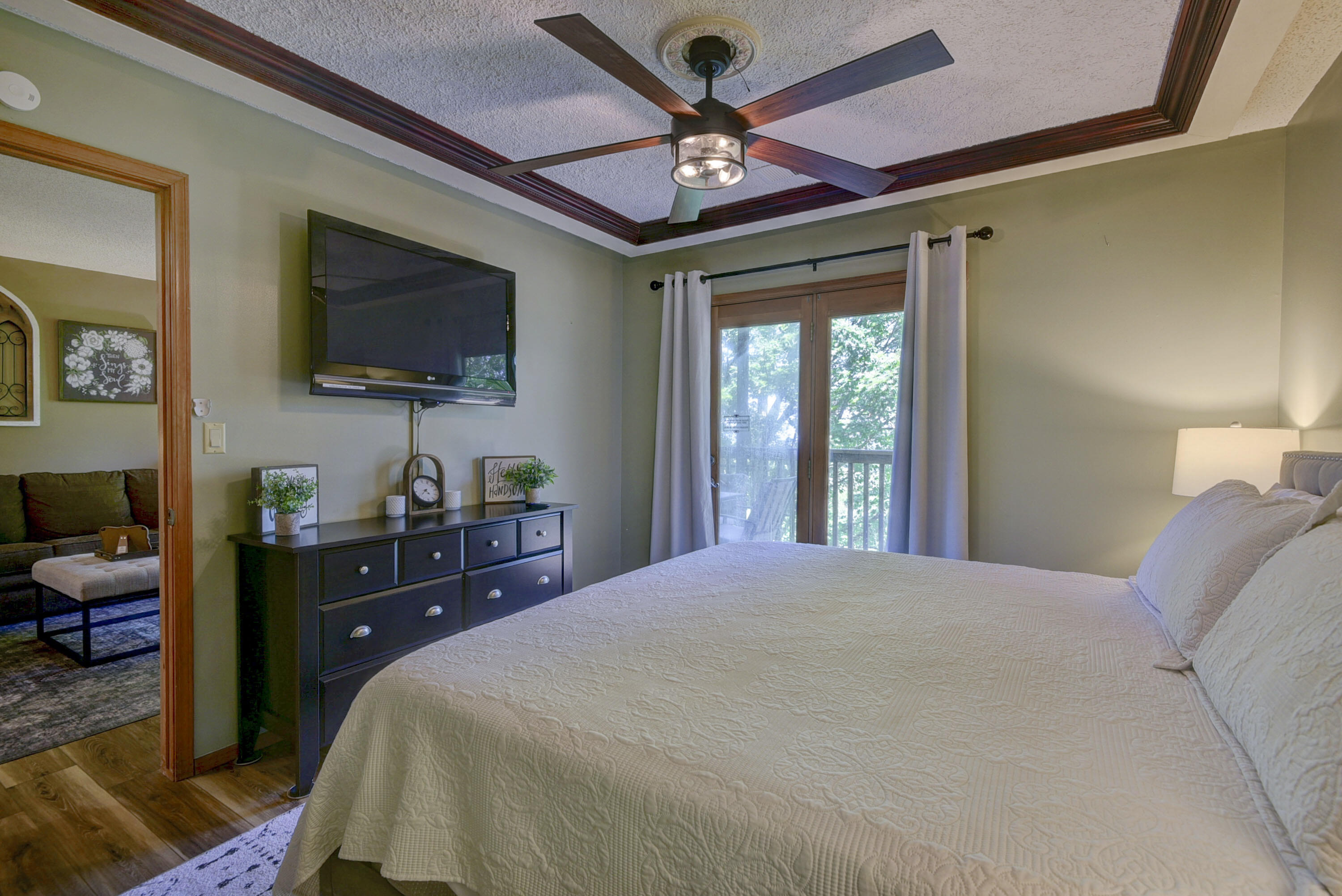 60328052 Property Photo 34