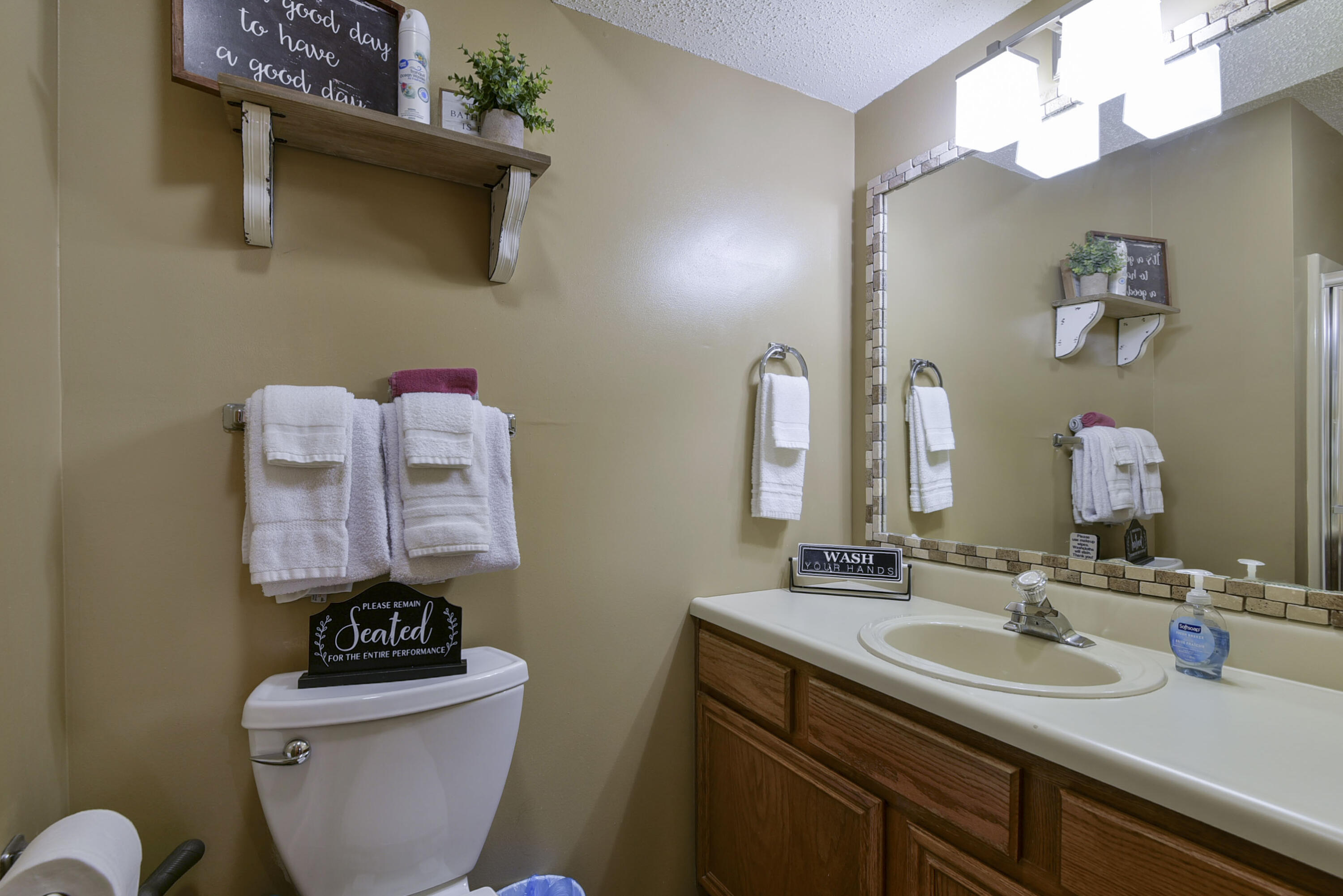60328052 Property Photo 40