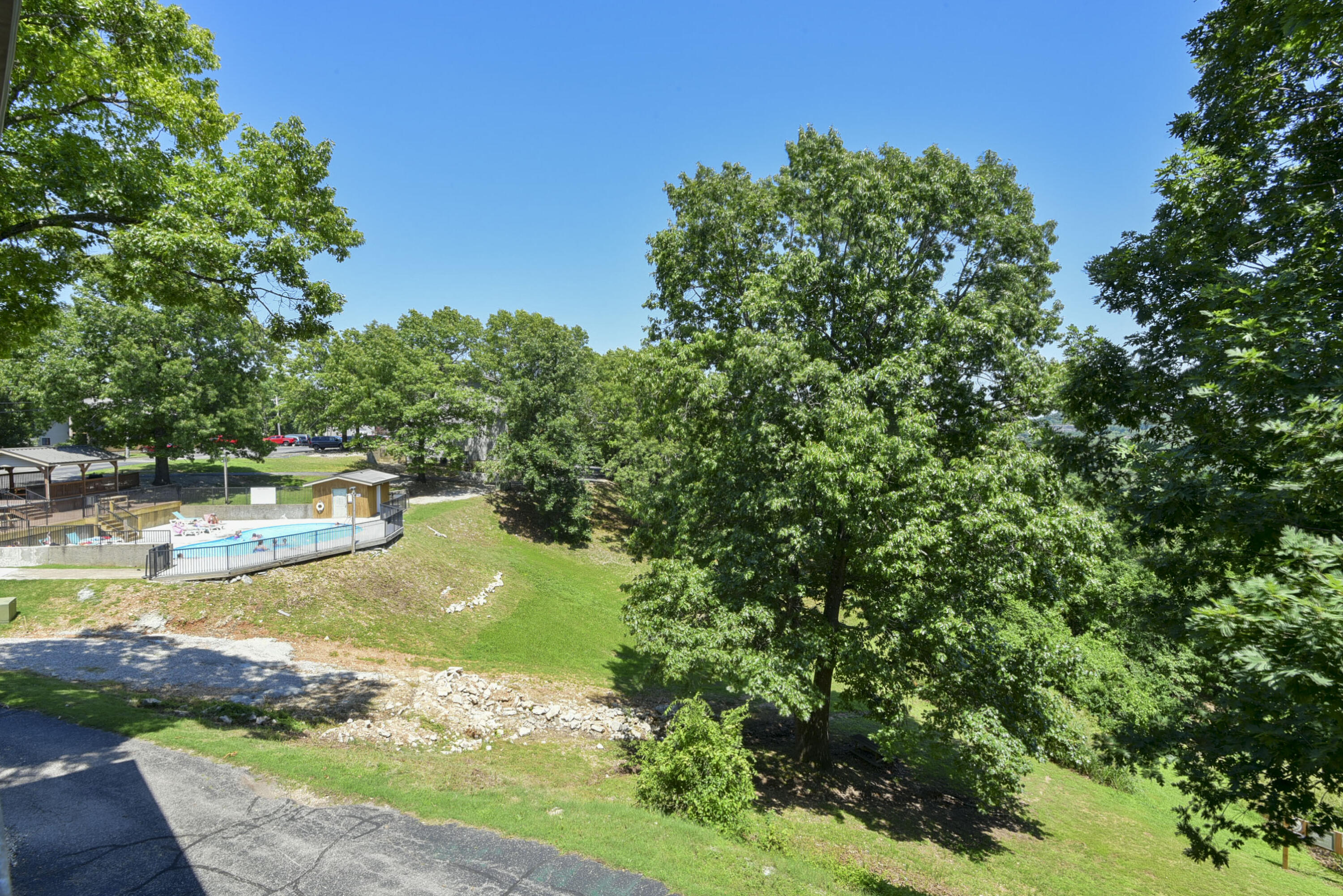 60328052 Property Photo 45