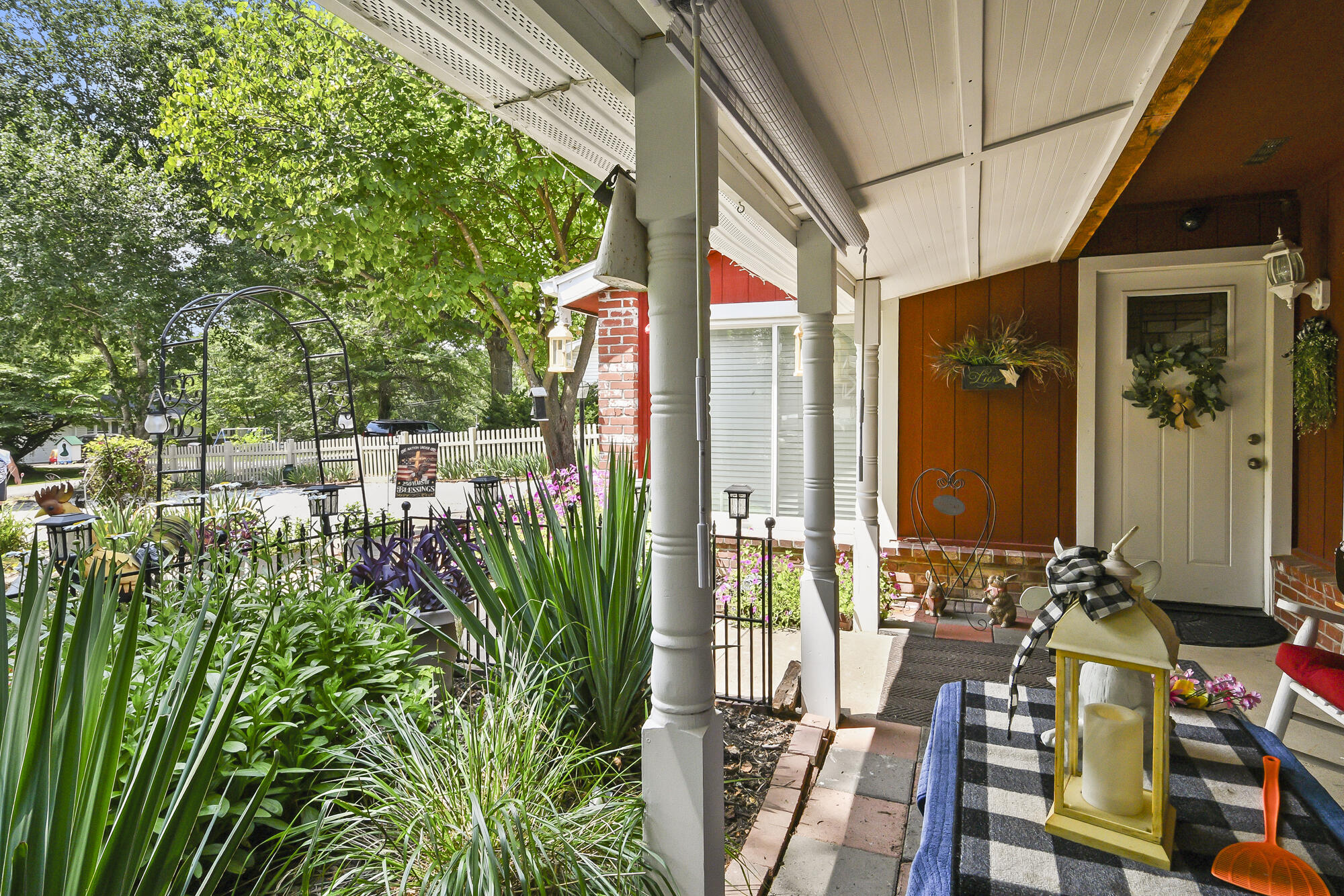 701 Spears Avenue Property Photo 4
