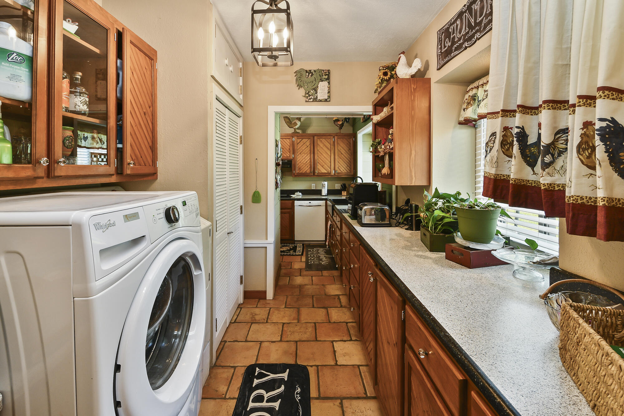 701 Spears Avenue Property Photo 16
