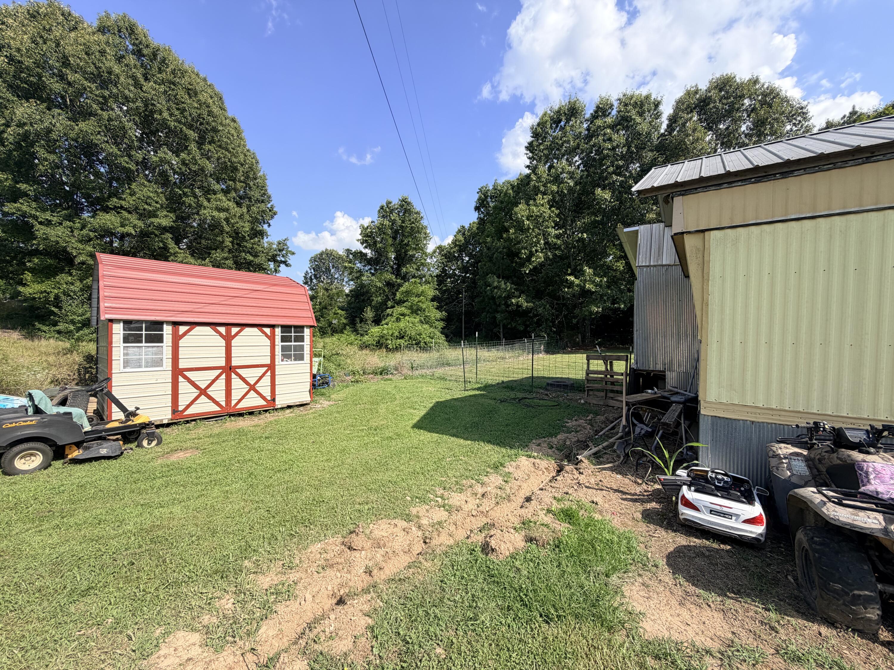 9457 County Road 9160 Property Photo 23