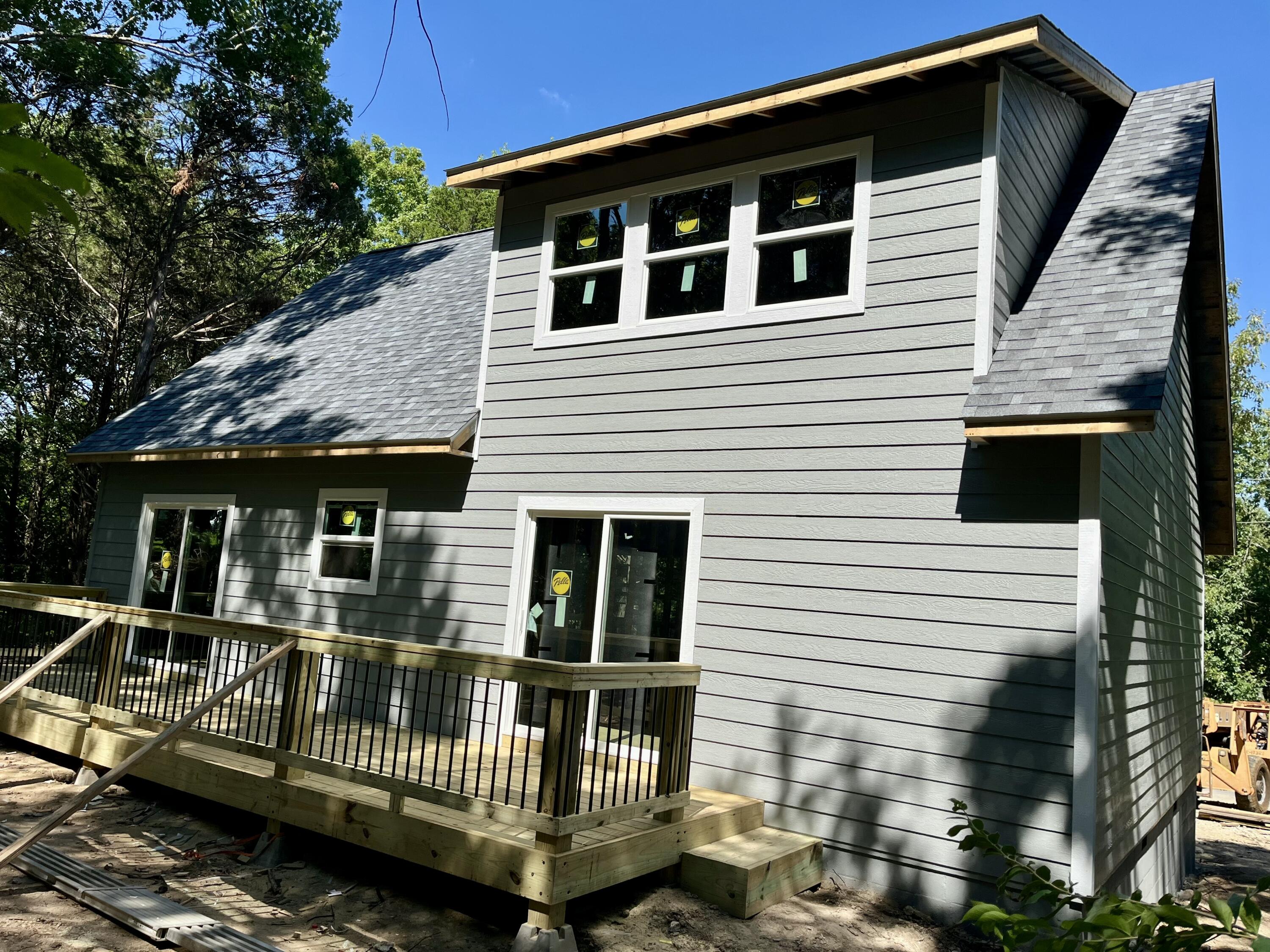 233 South Rosewood Street Property Photo 11