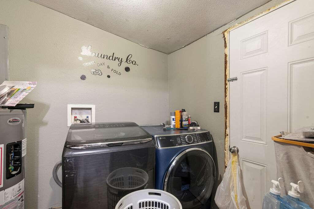 1603 State Route Ww Property Photo 12