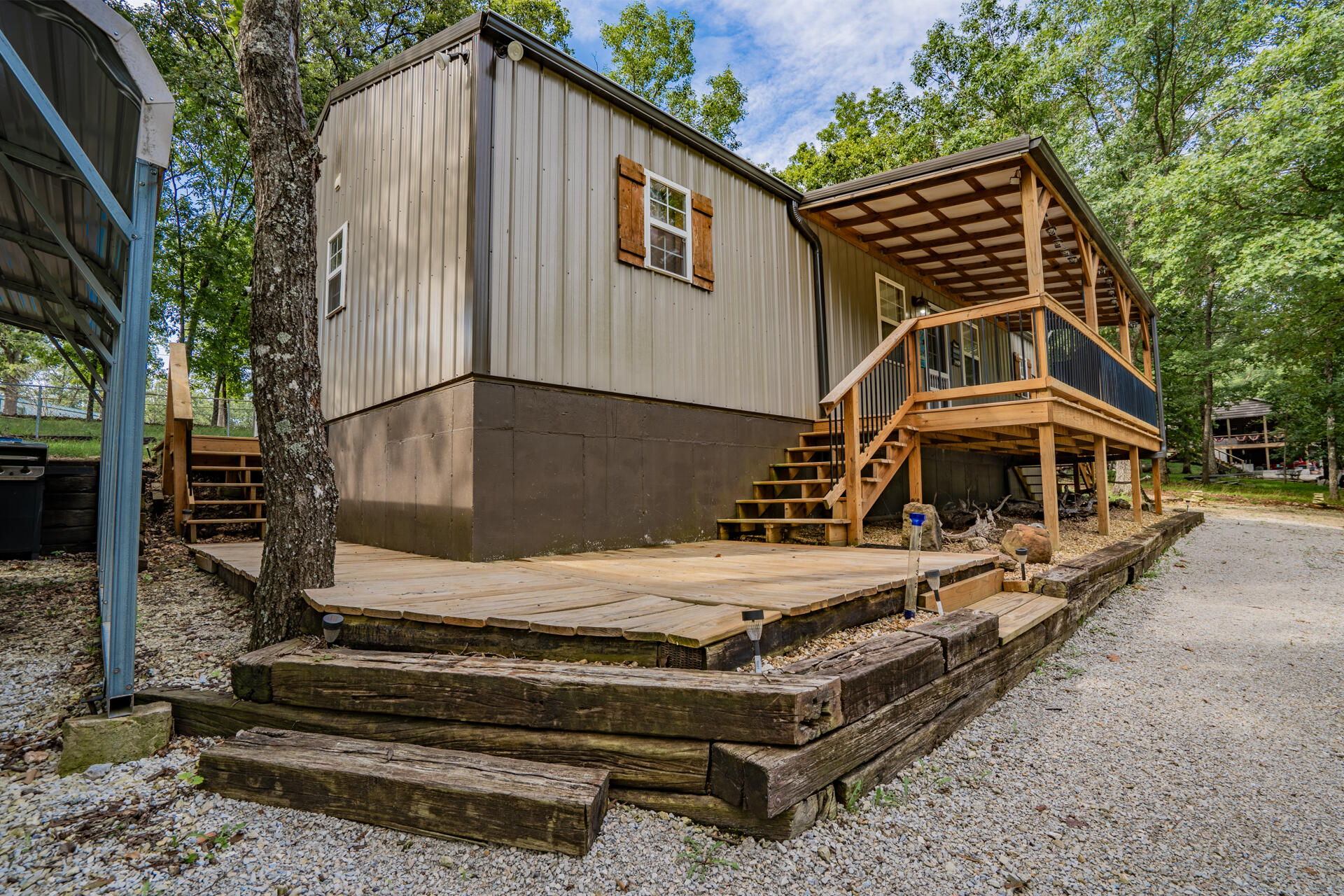 60328085 Property Photo 11