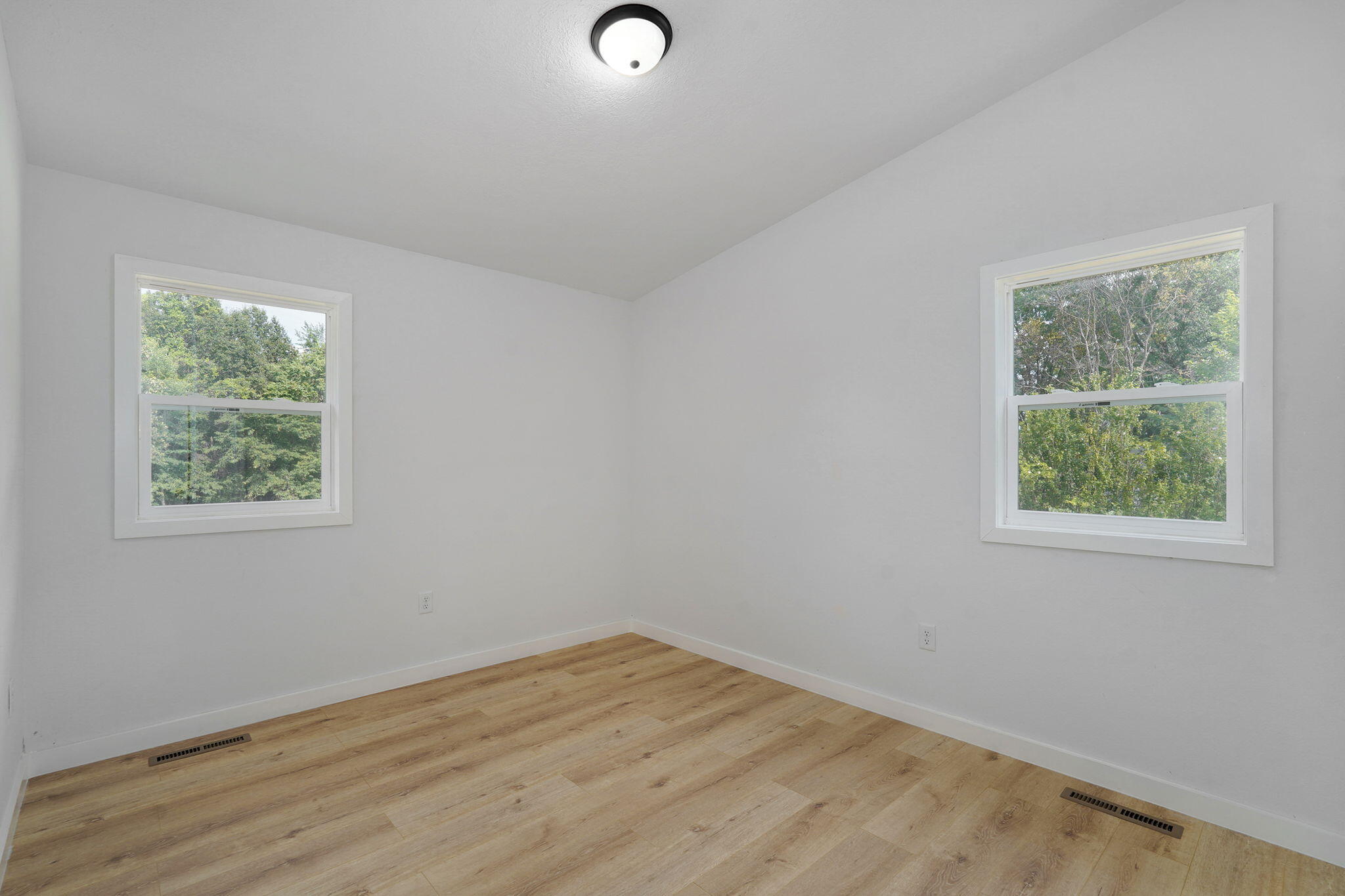 2418 South Farm Road 237 Property Photo 25