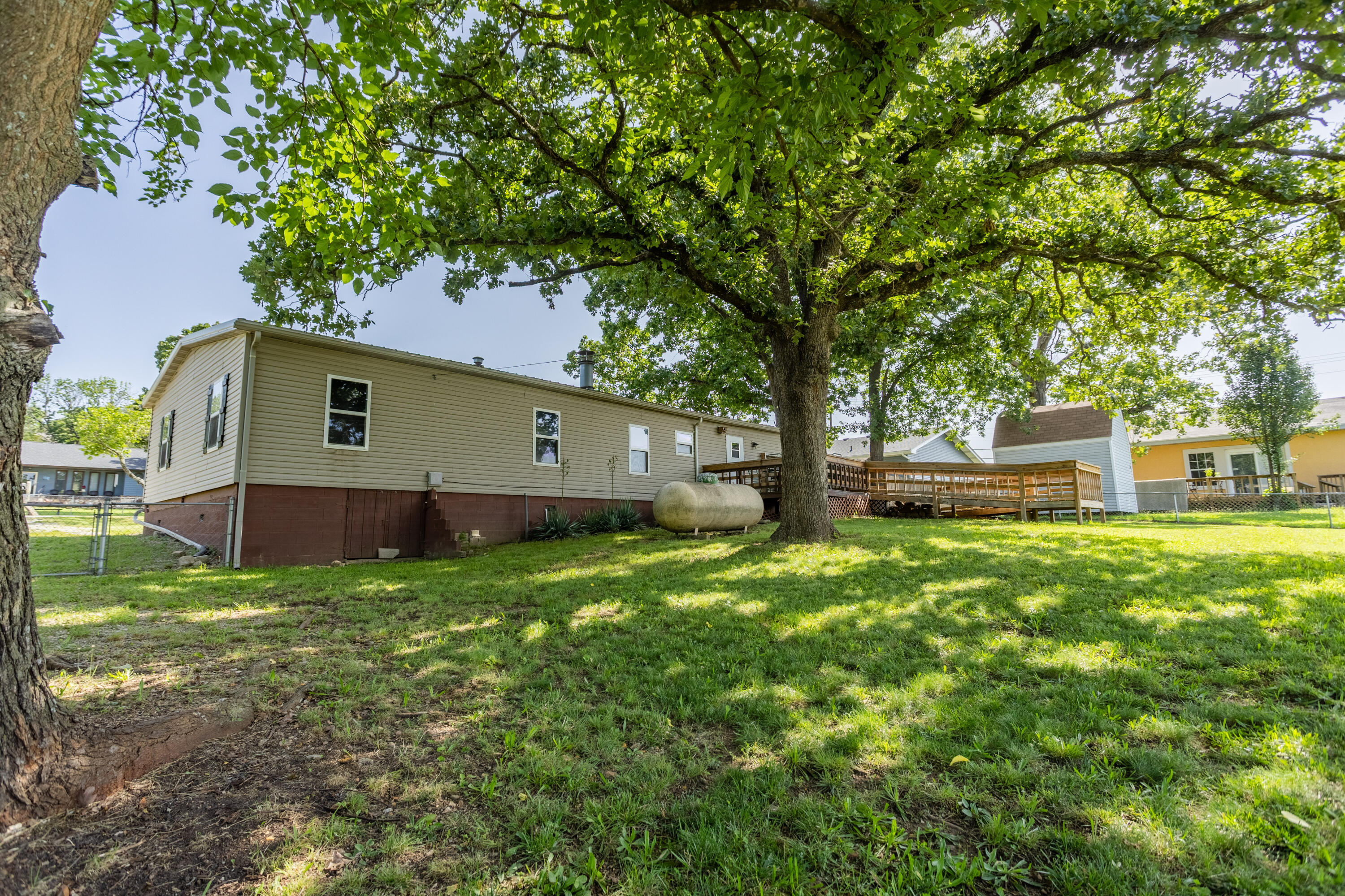 137 Plaza Drive Property Photo 8