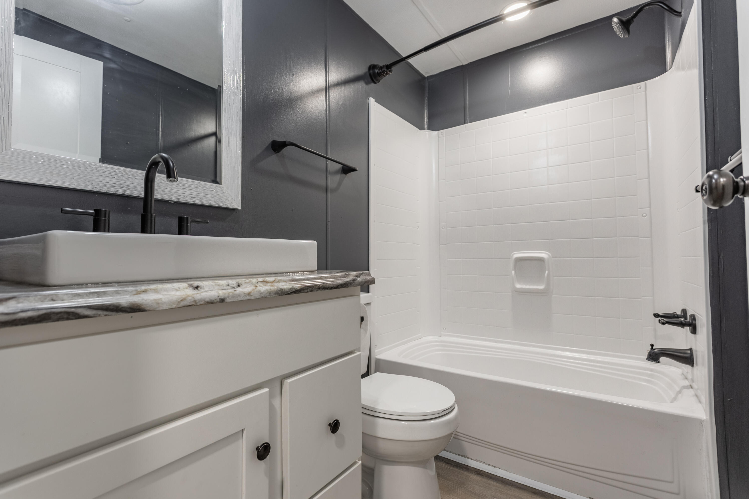 137 Plaza Drive Property Photo 18