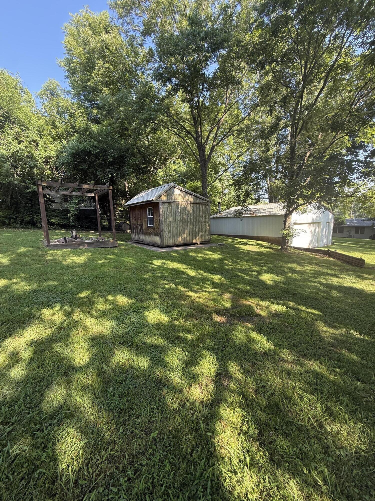 112 South Street Property Photo 15