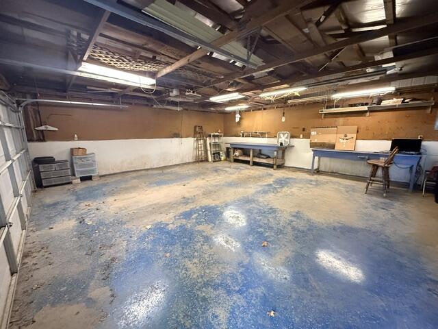 112 South Street Property Photo 17