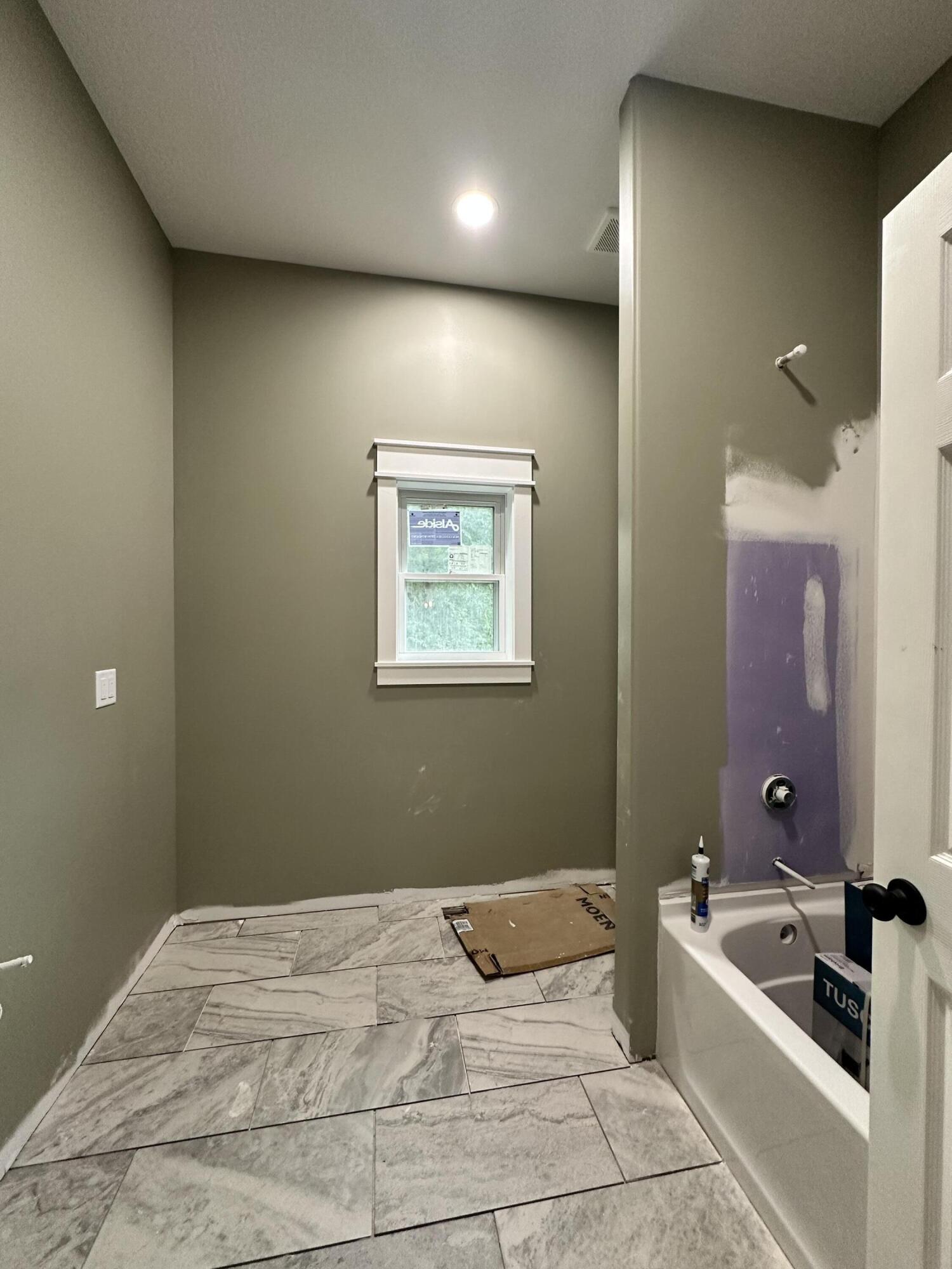 2094 North Farm Road 241 Property Photo 4