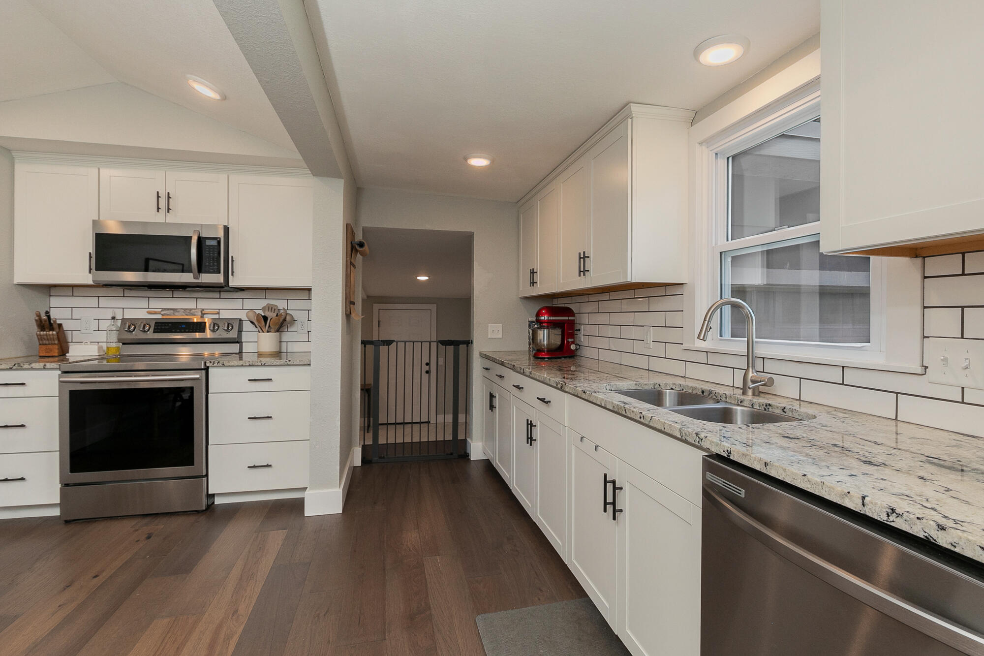 526 North Springfield Avenue Property Photo 14