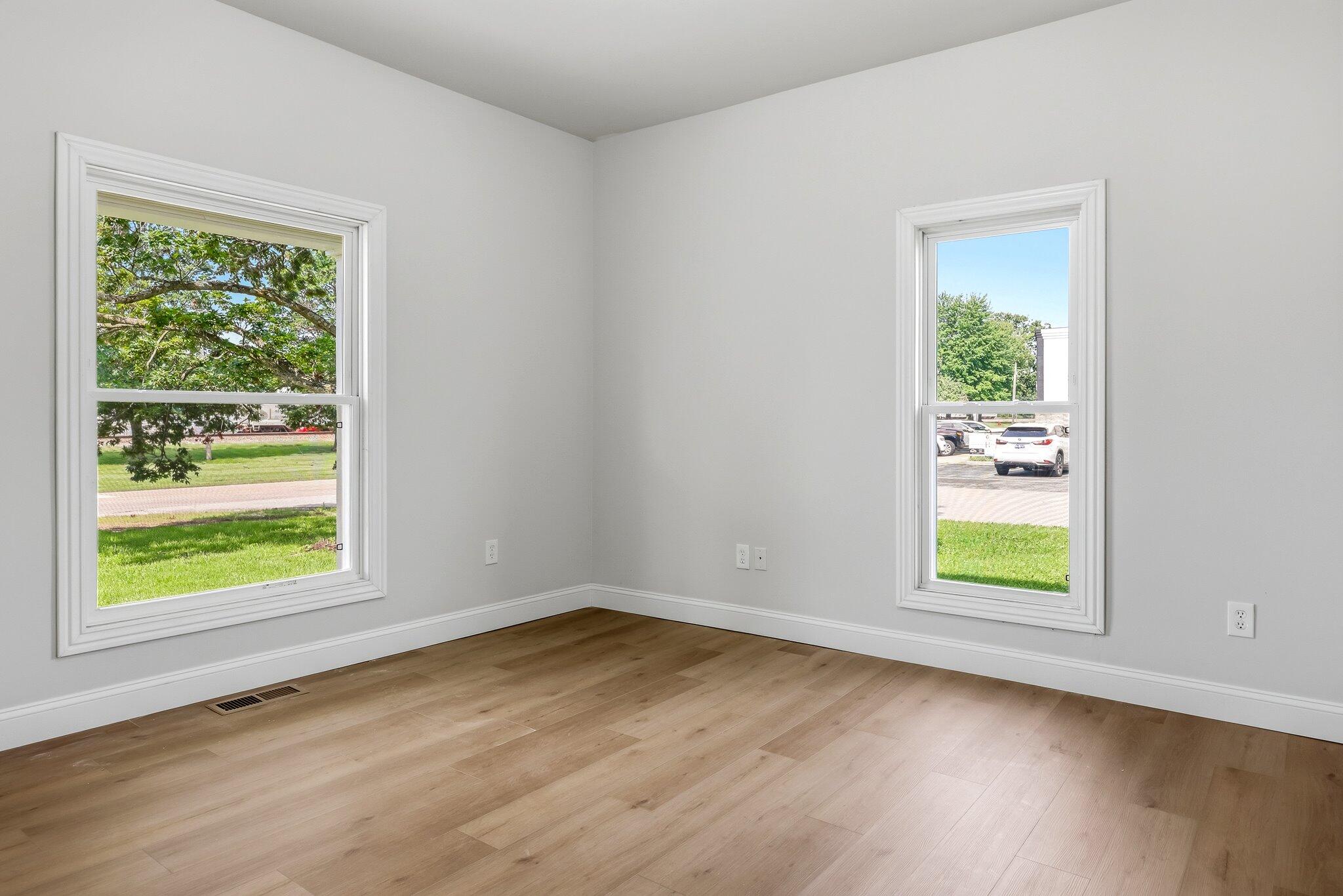 104 East Front Street Property Photo 8