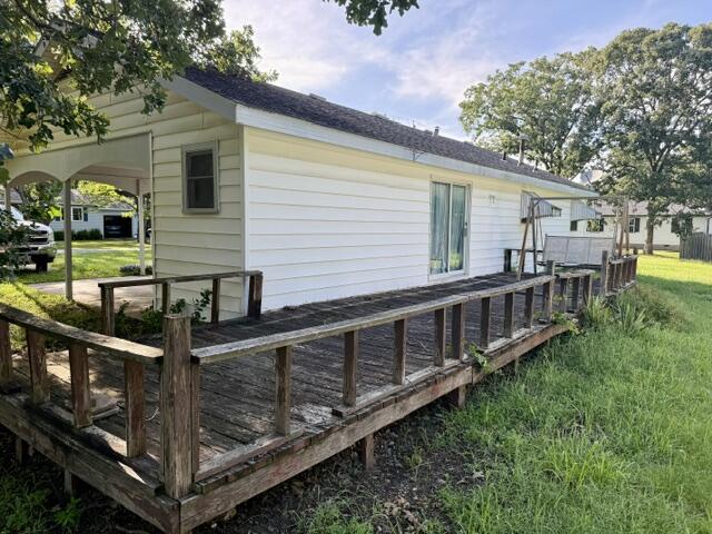 2001 Dewey Street Property Photo 10