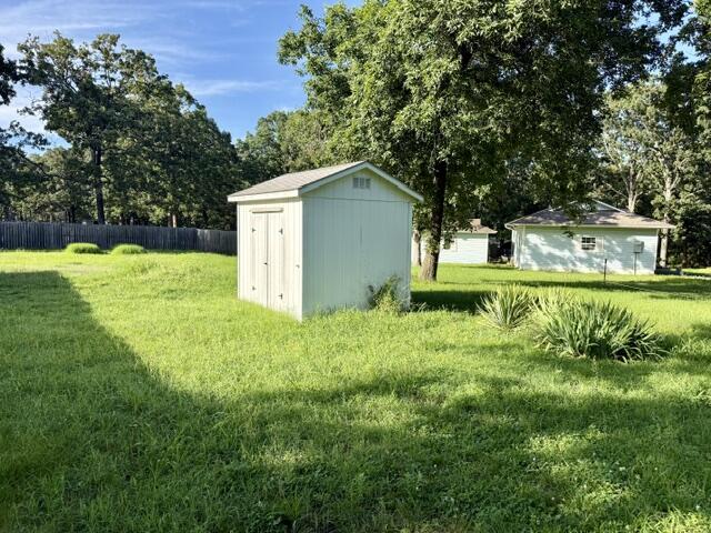 2001 Dewey Street Property Photo 11