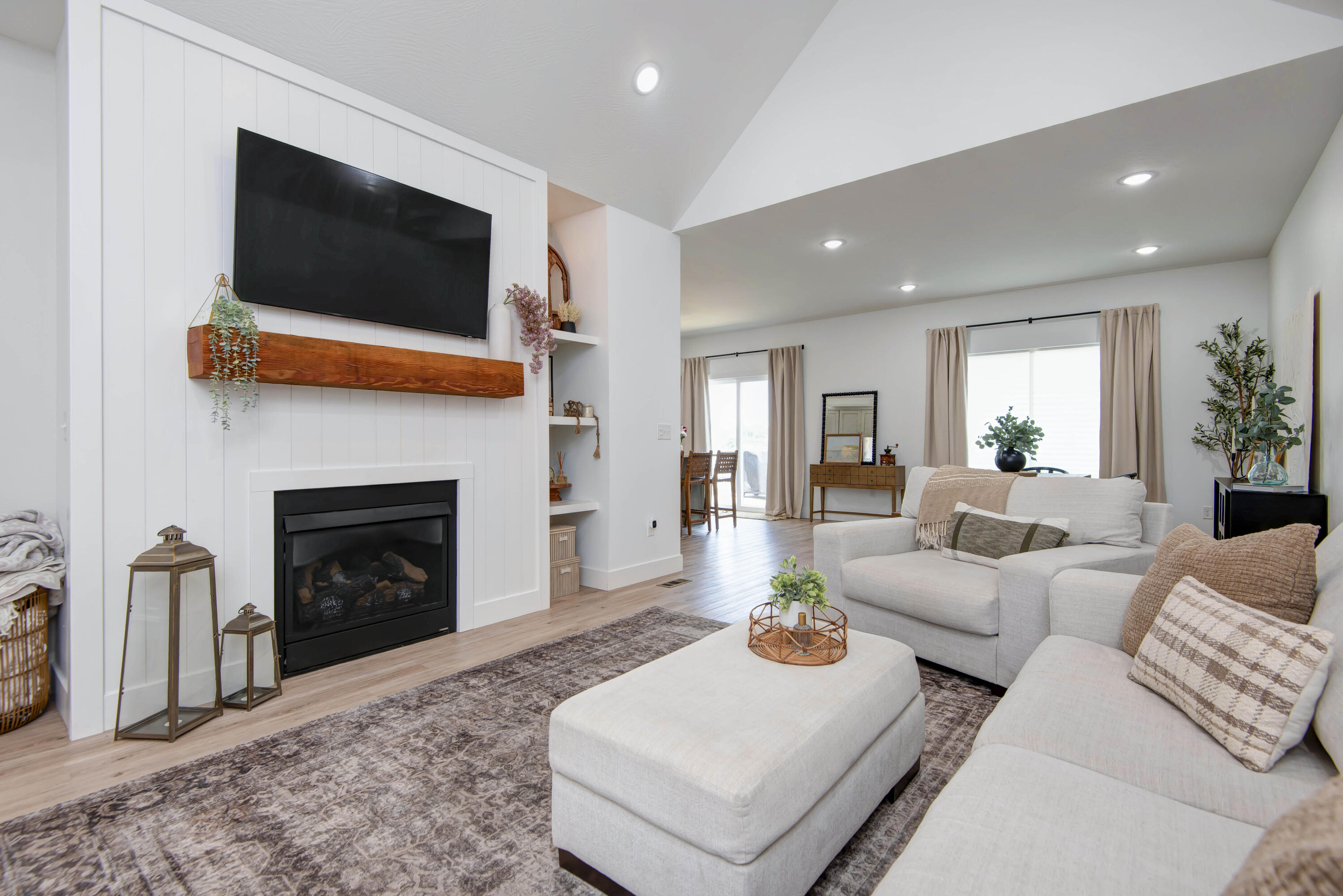 1224 South Birch Avenue Property Photo 7