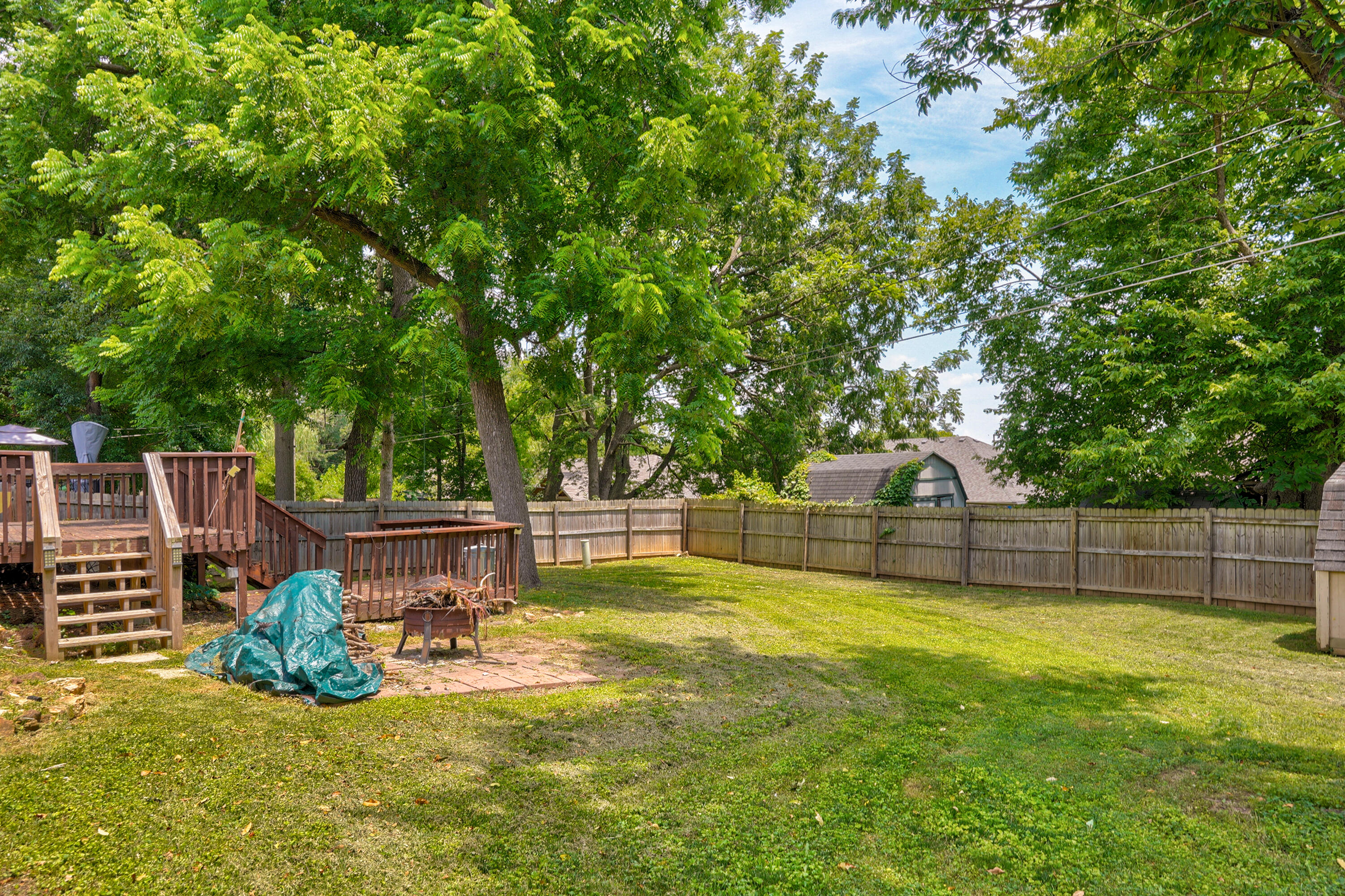 3484 South Meadowlark Avenue Property Photo 23