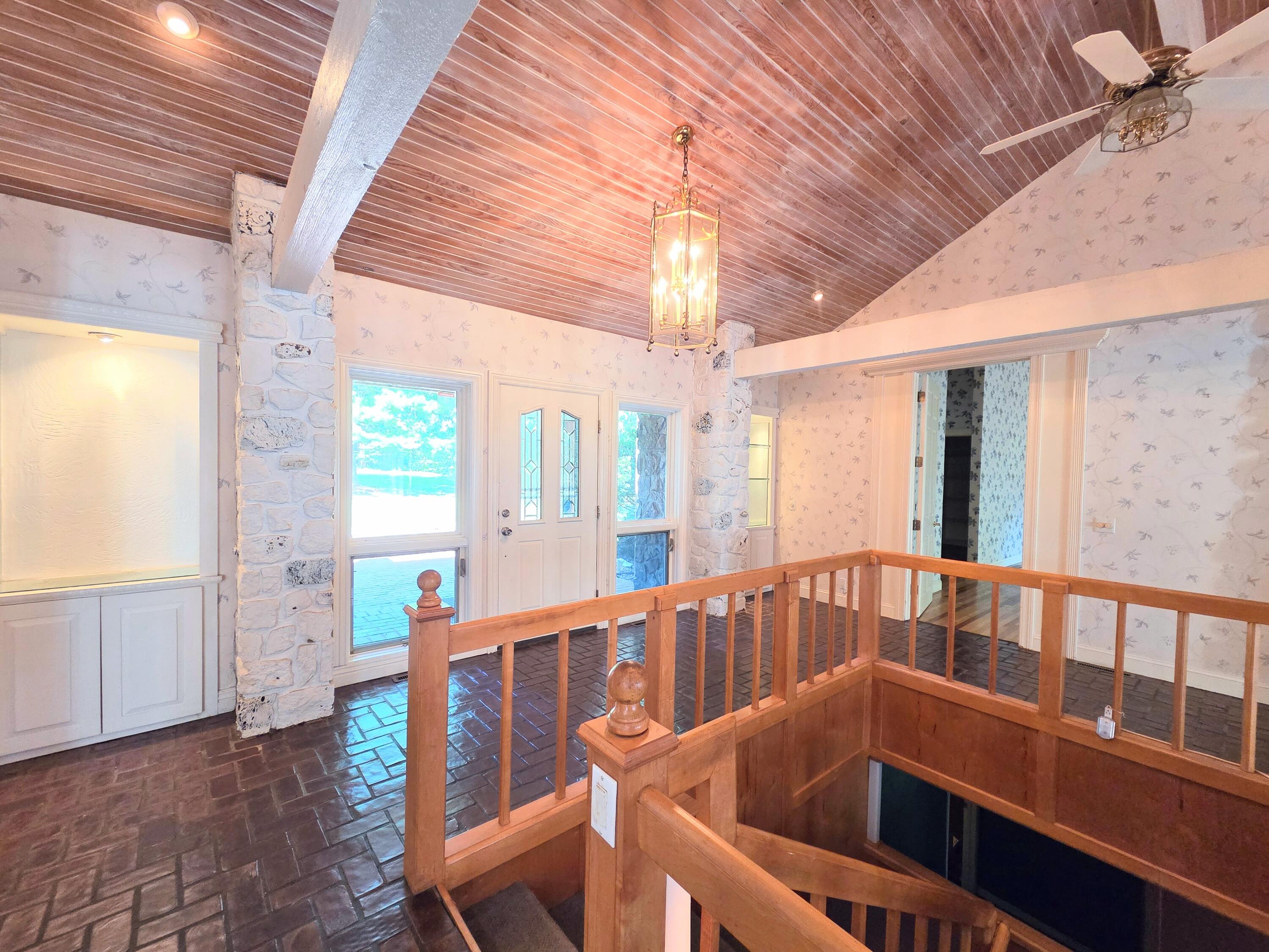 4660 South Wilsons Creek Boulevard Property Photo 5