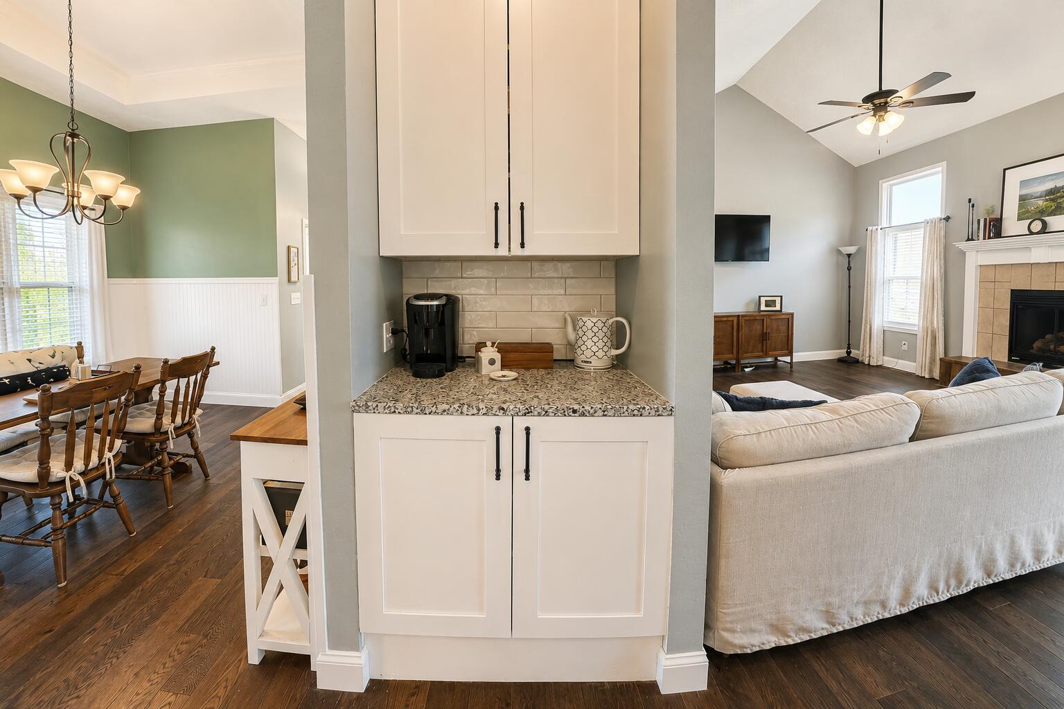 105 Nathan Drive Property Photo 1