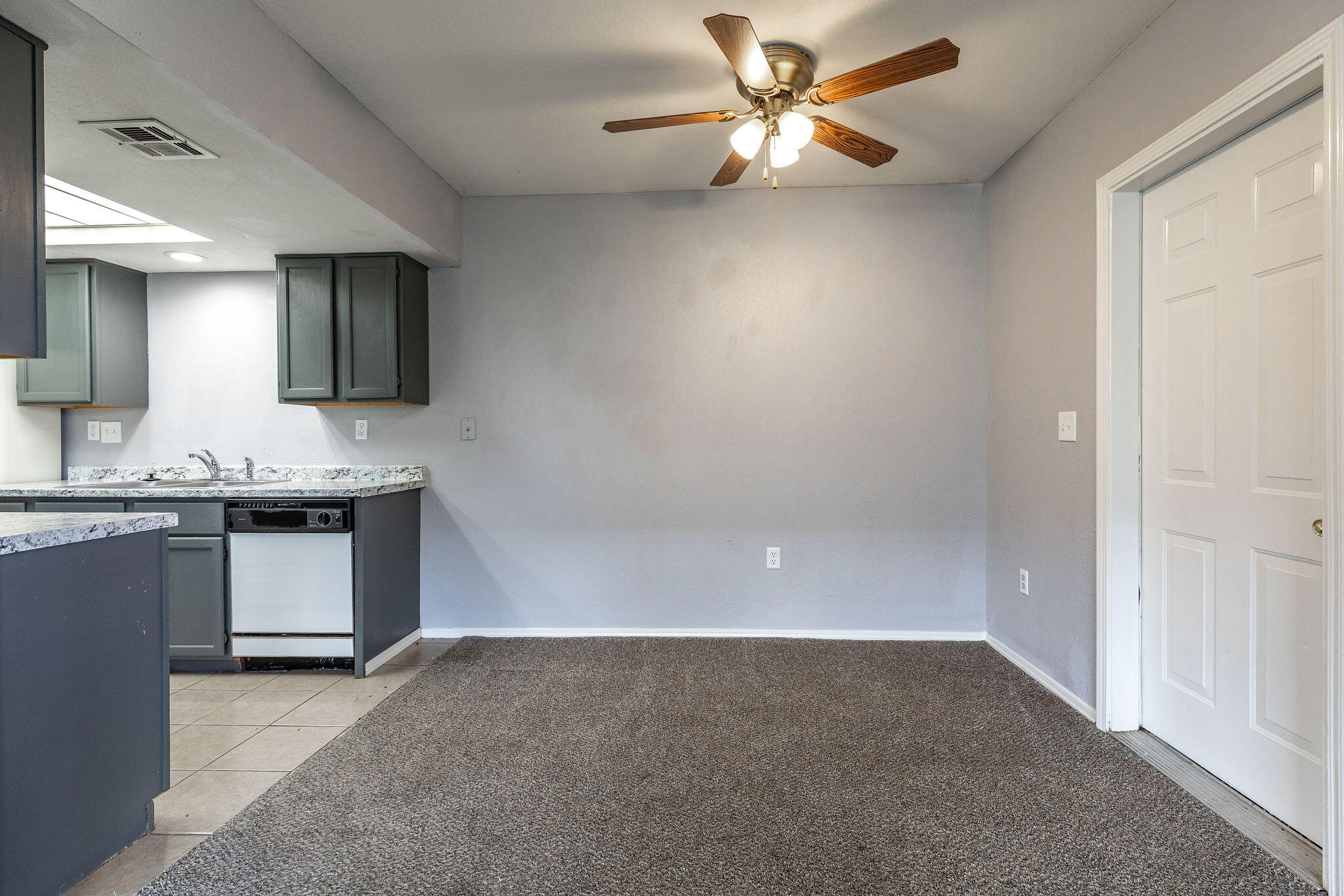 238 & 237 Fritts Way Property Photo 9