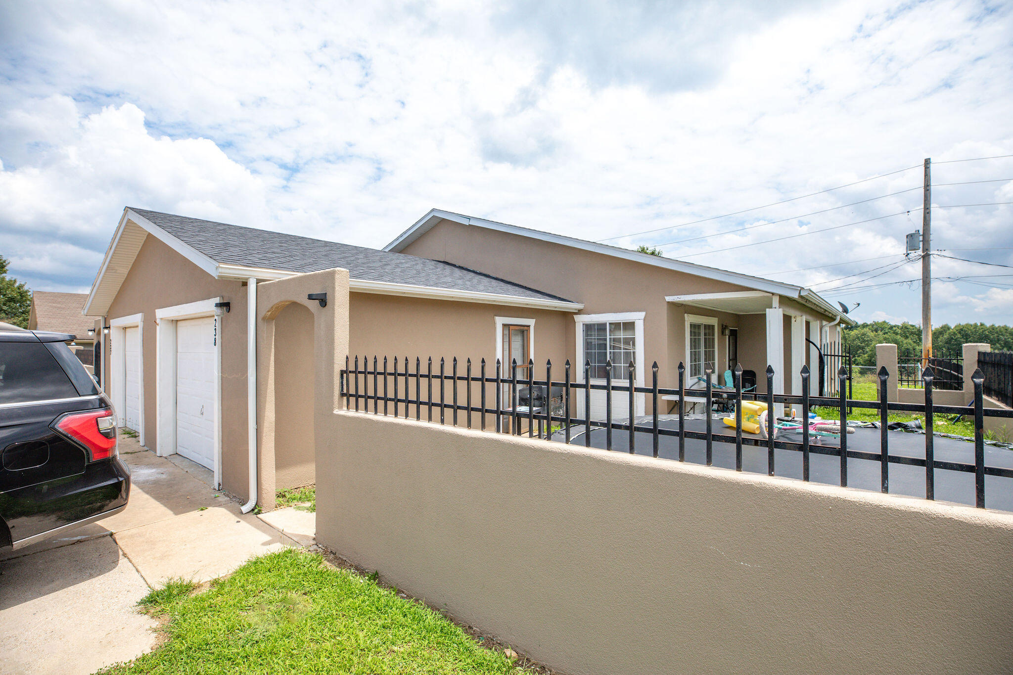 238 & 237 Fritts Way Property Photo 17