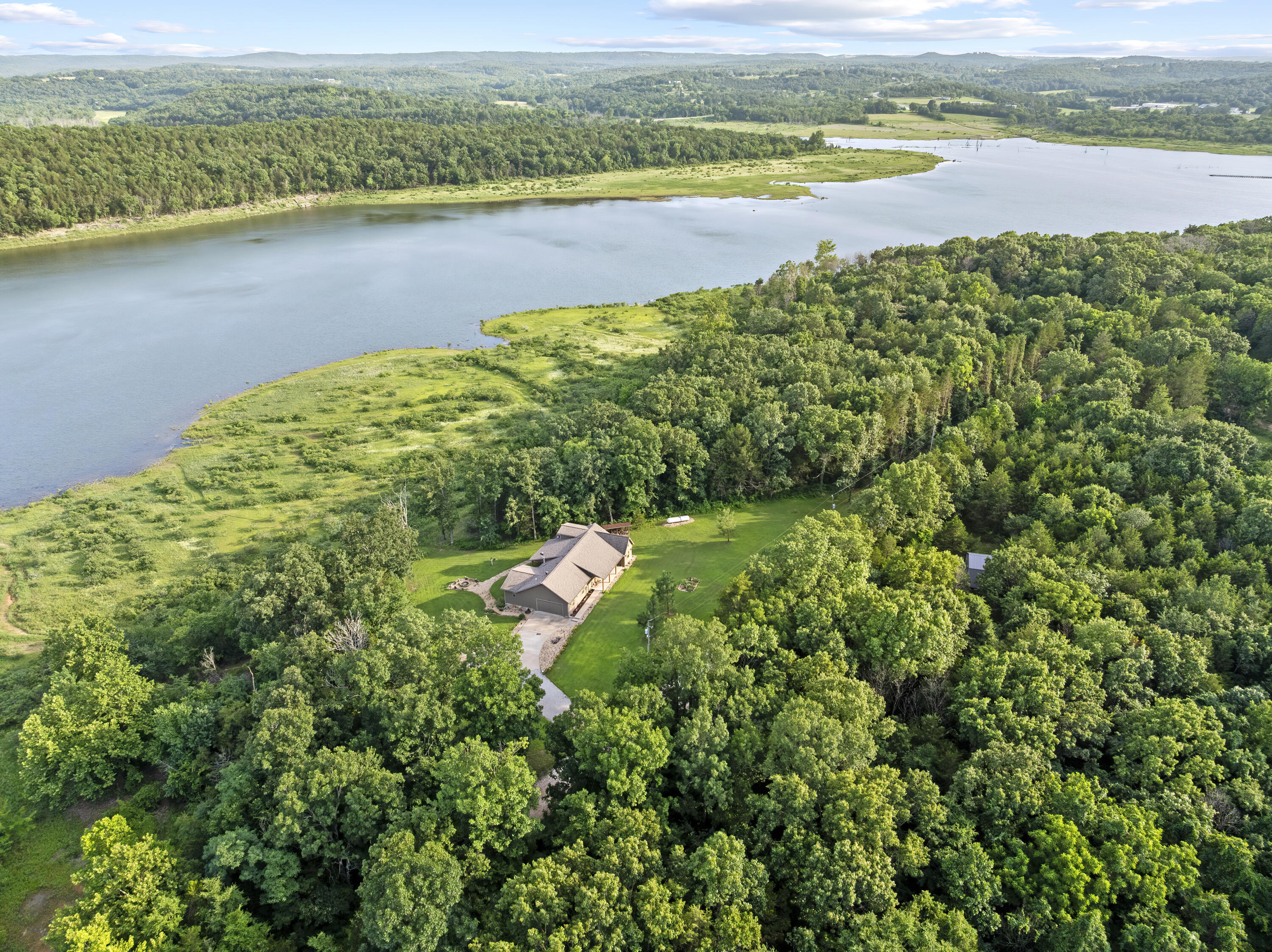 7658 Trout Pond Road Property Photo 7