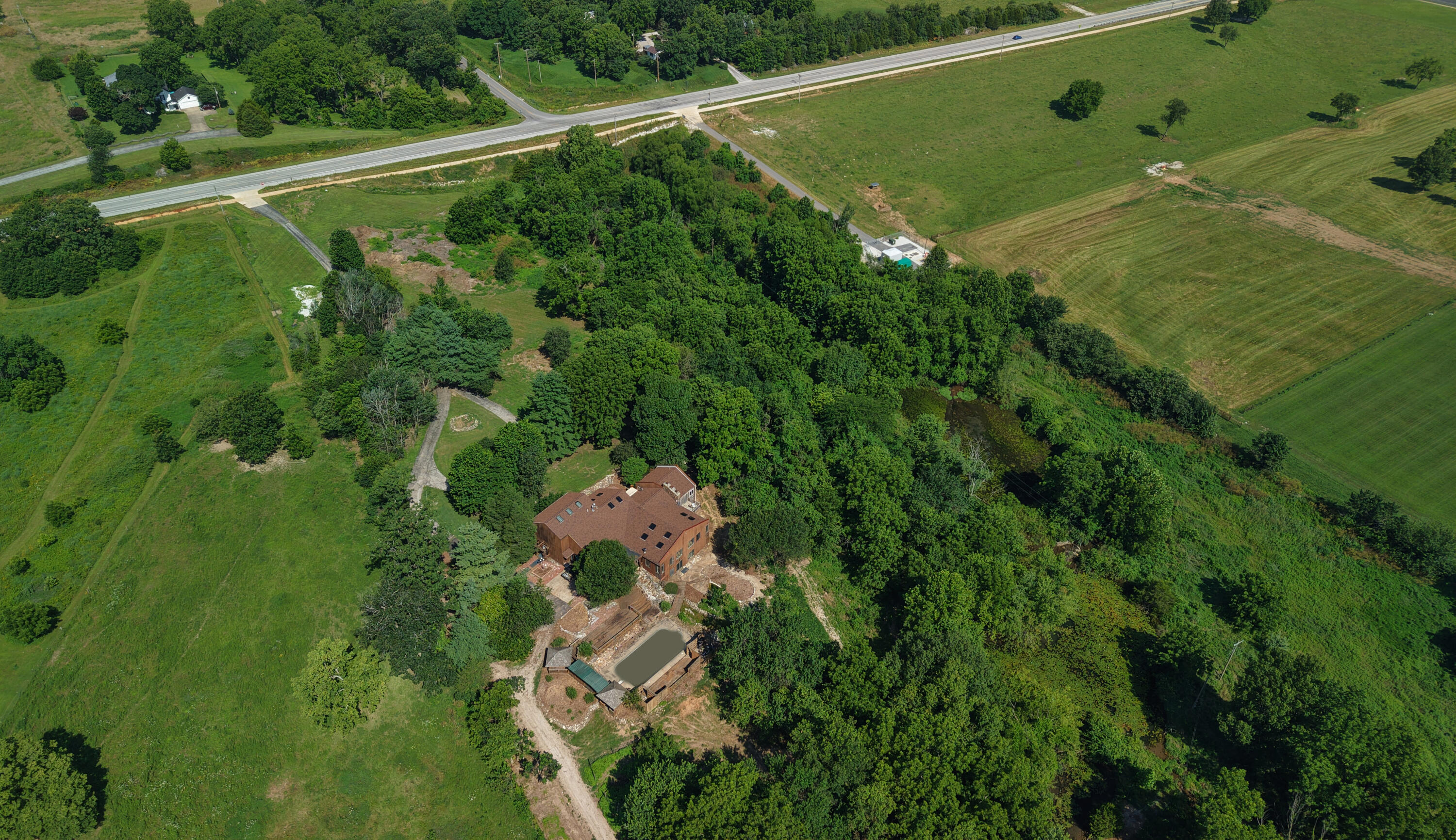 4660 South Wilsons Creek Boulevard Property Photo 6