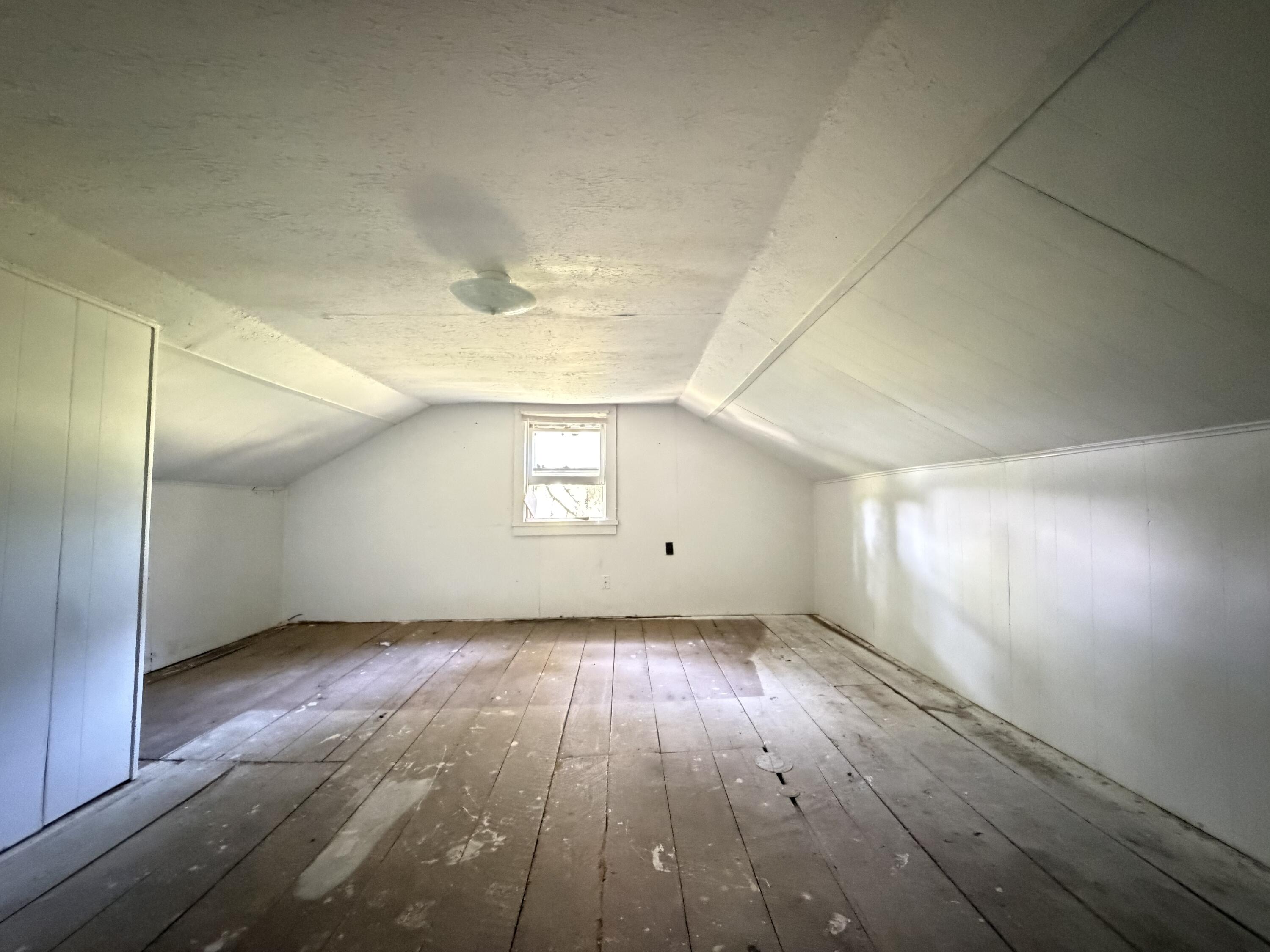 5401 Dandelion Road Property Photo 10