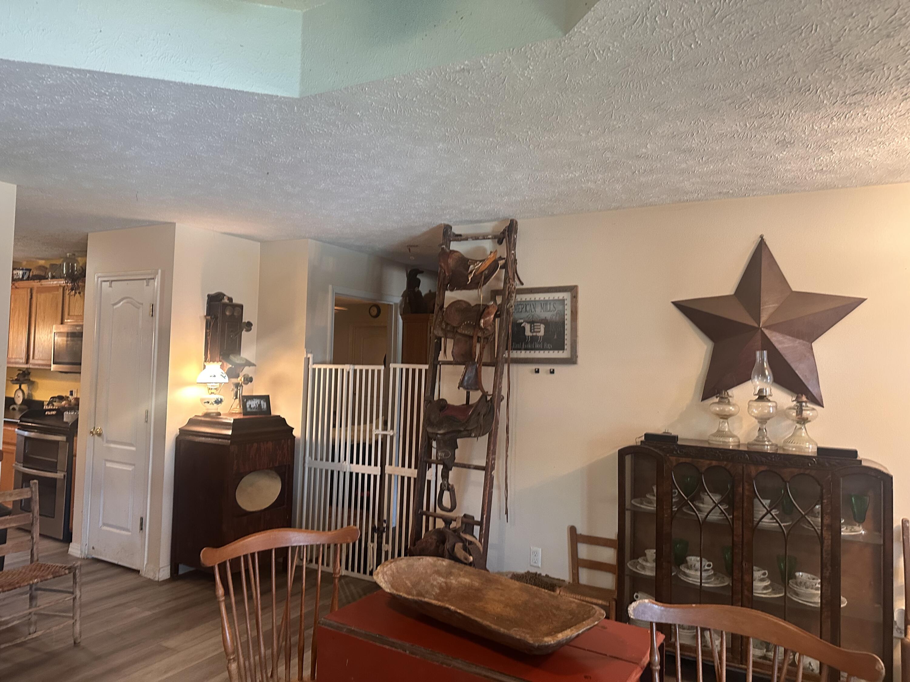 604 Paradise Heights Drive Property Photo 20