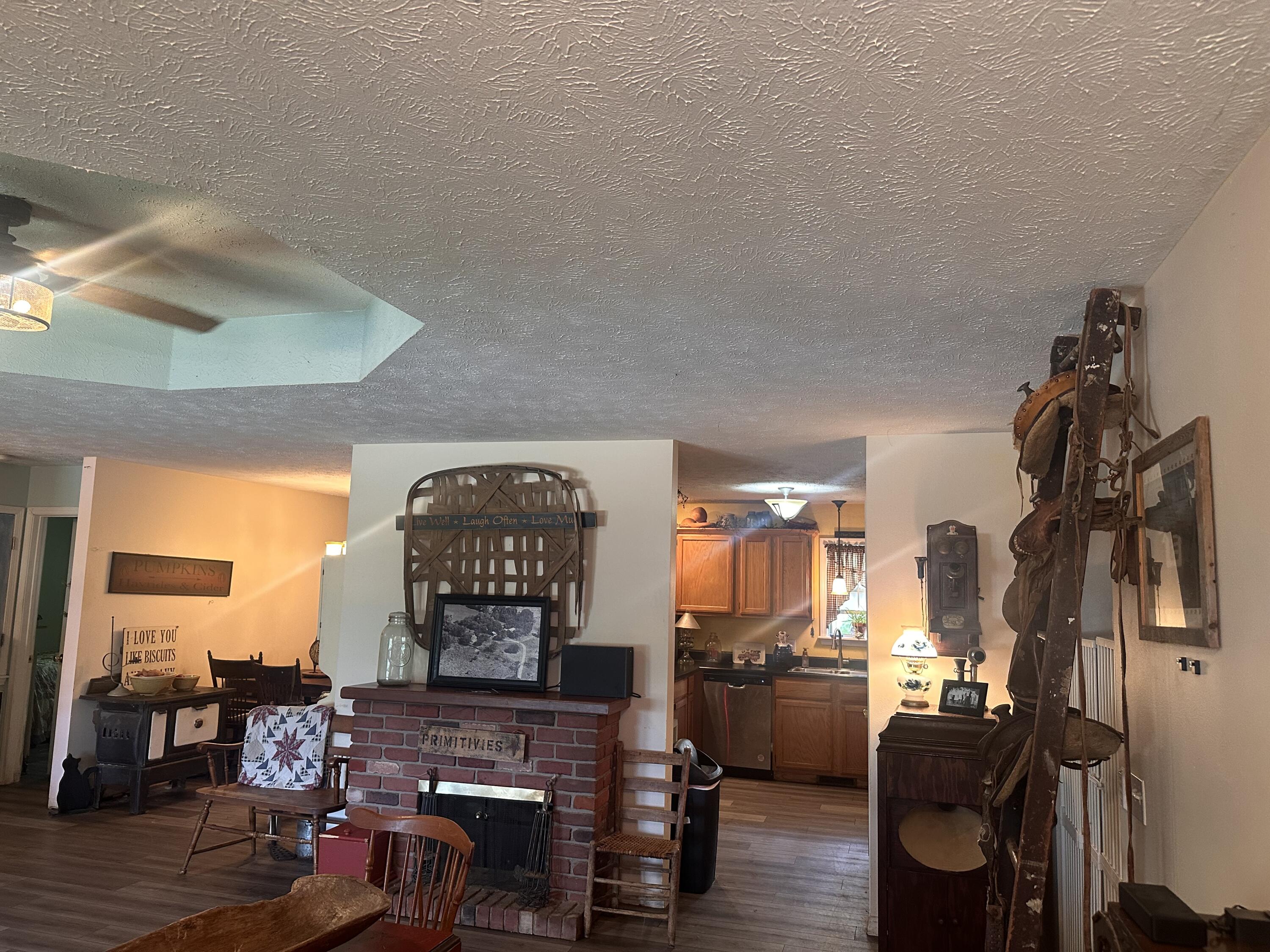604 Paradise Heights Drive Property Photo 25