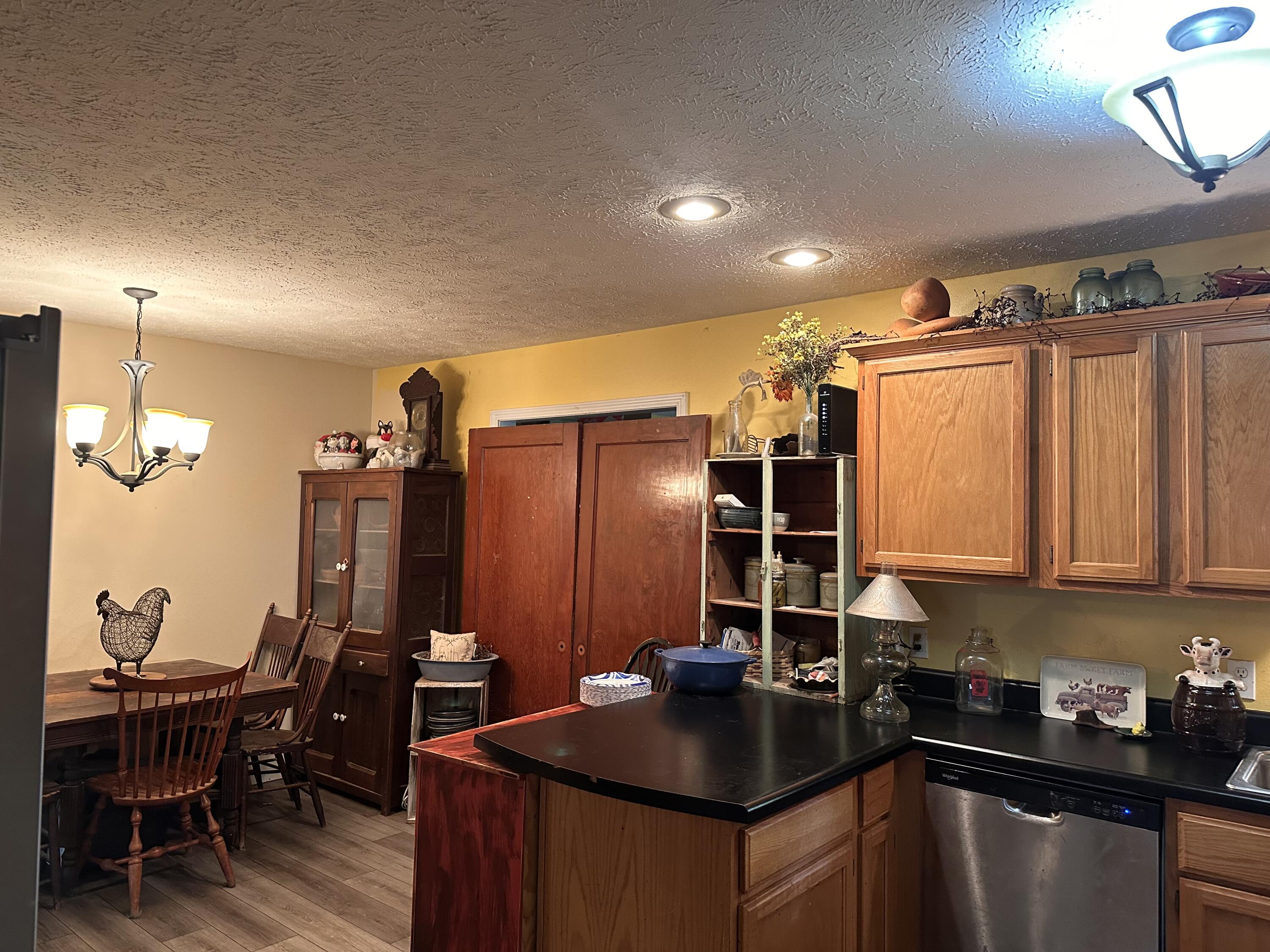 604 Paradise Heights Drive Property Photo 42