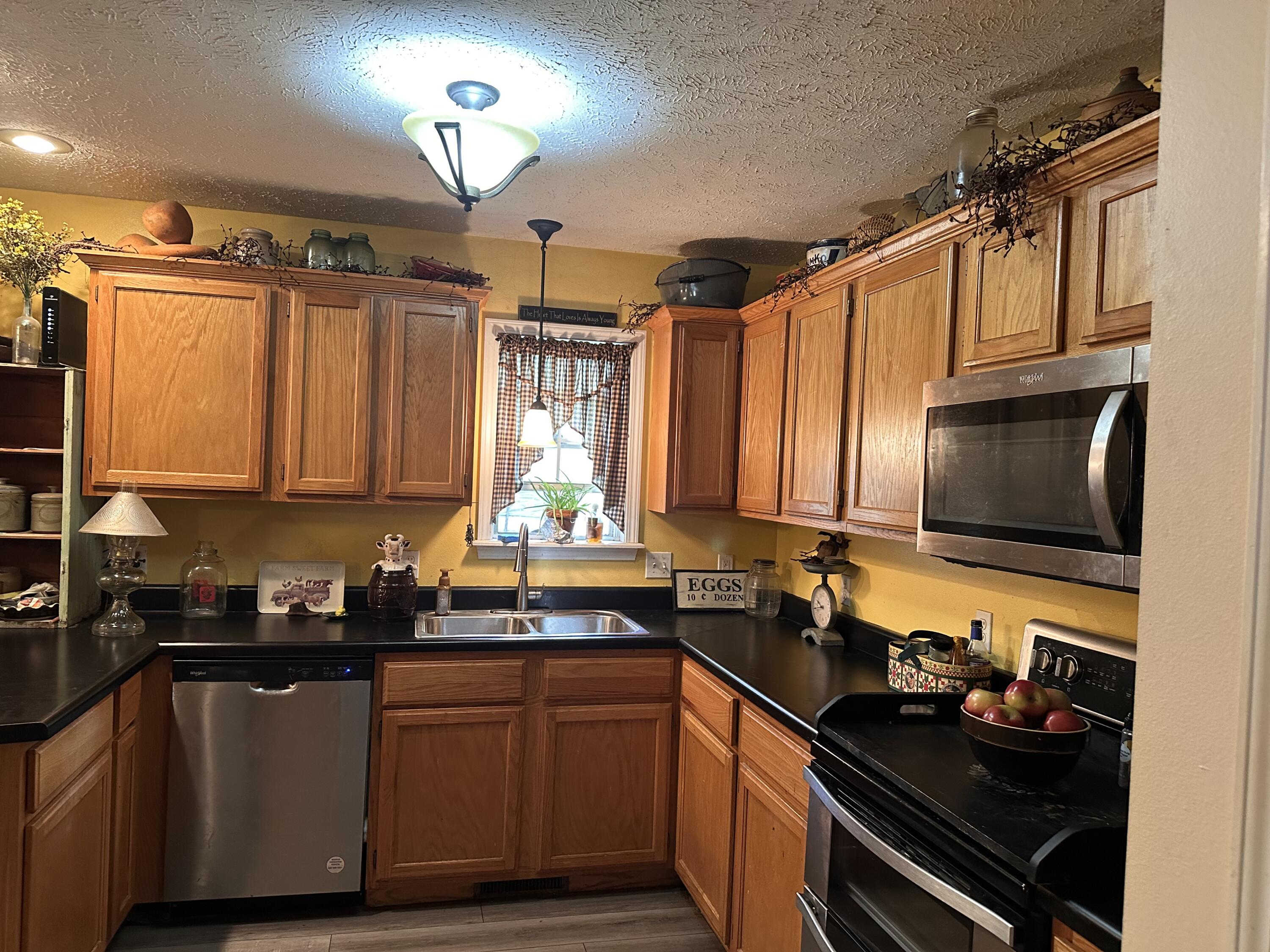 604 Paradise Heights Drive Property Photo 46