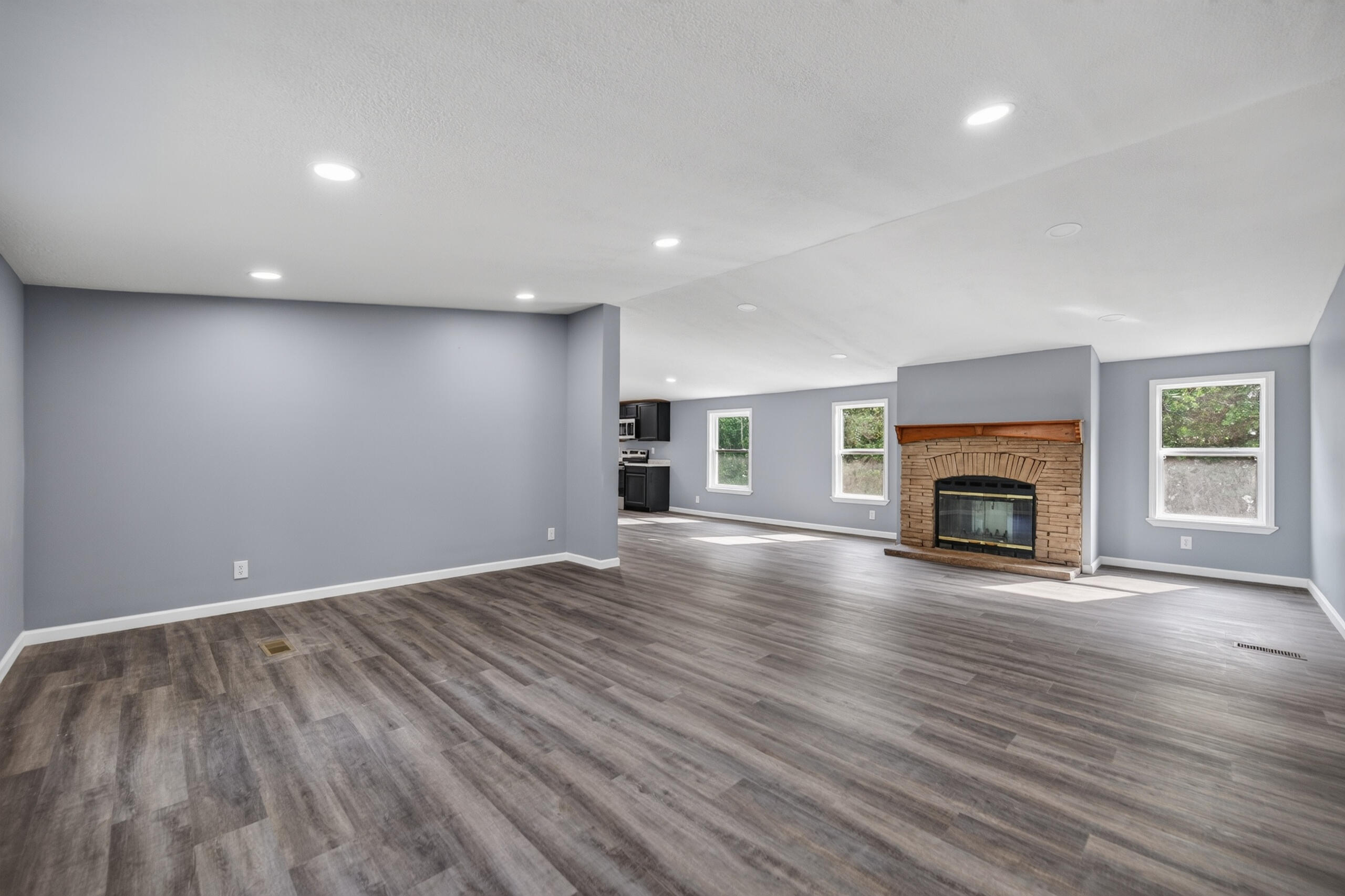 25205 Ranch Drive Property Photo 2