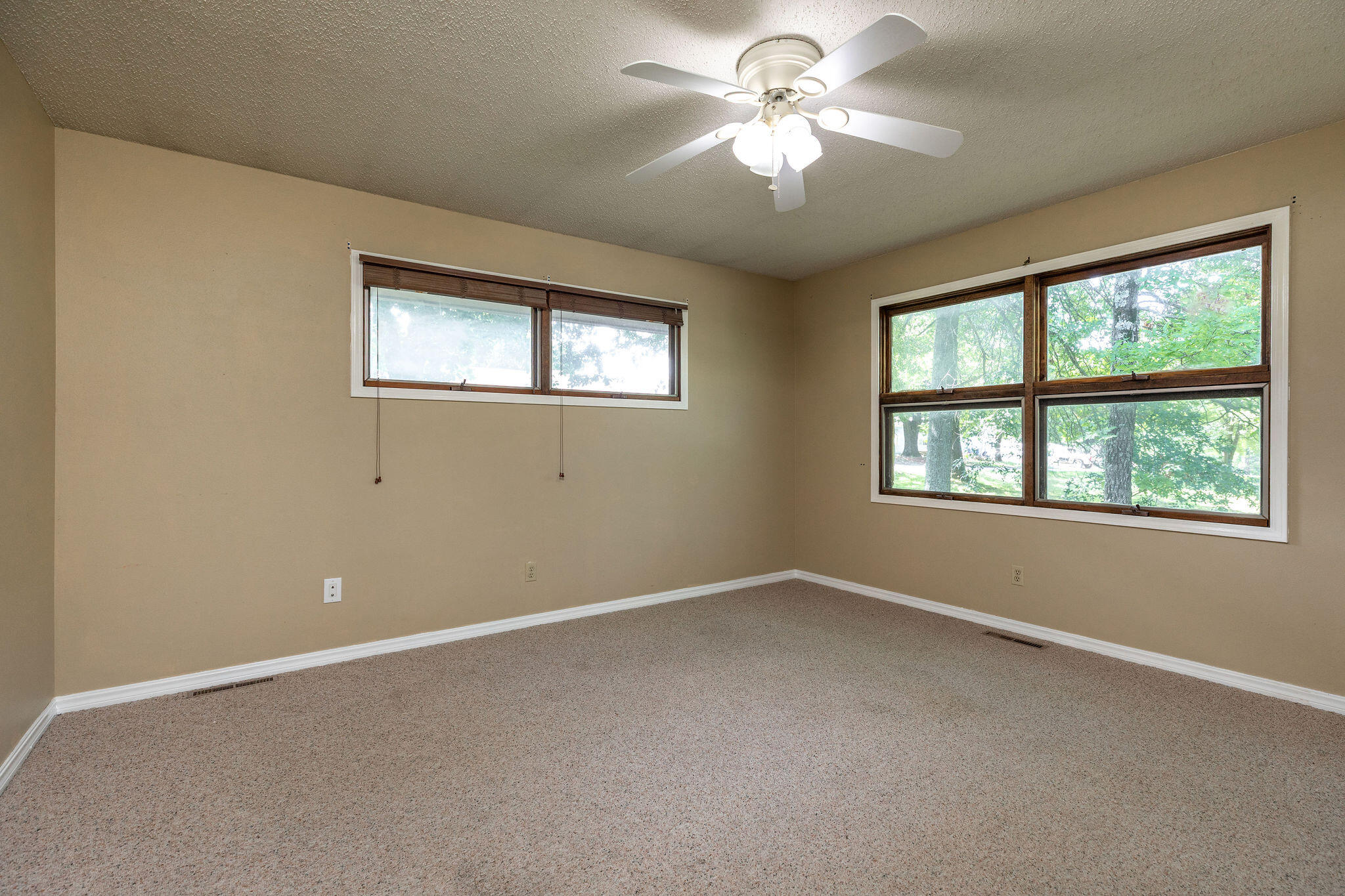 35 Hilltop Lane Property Photo 21